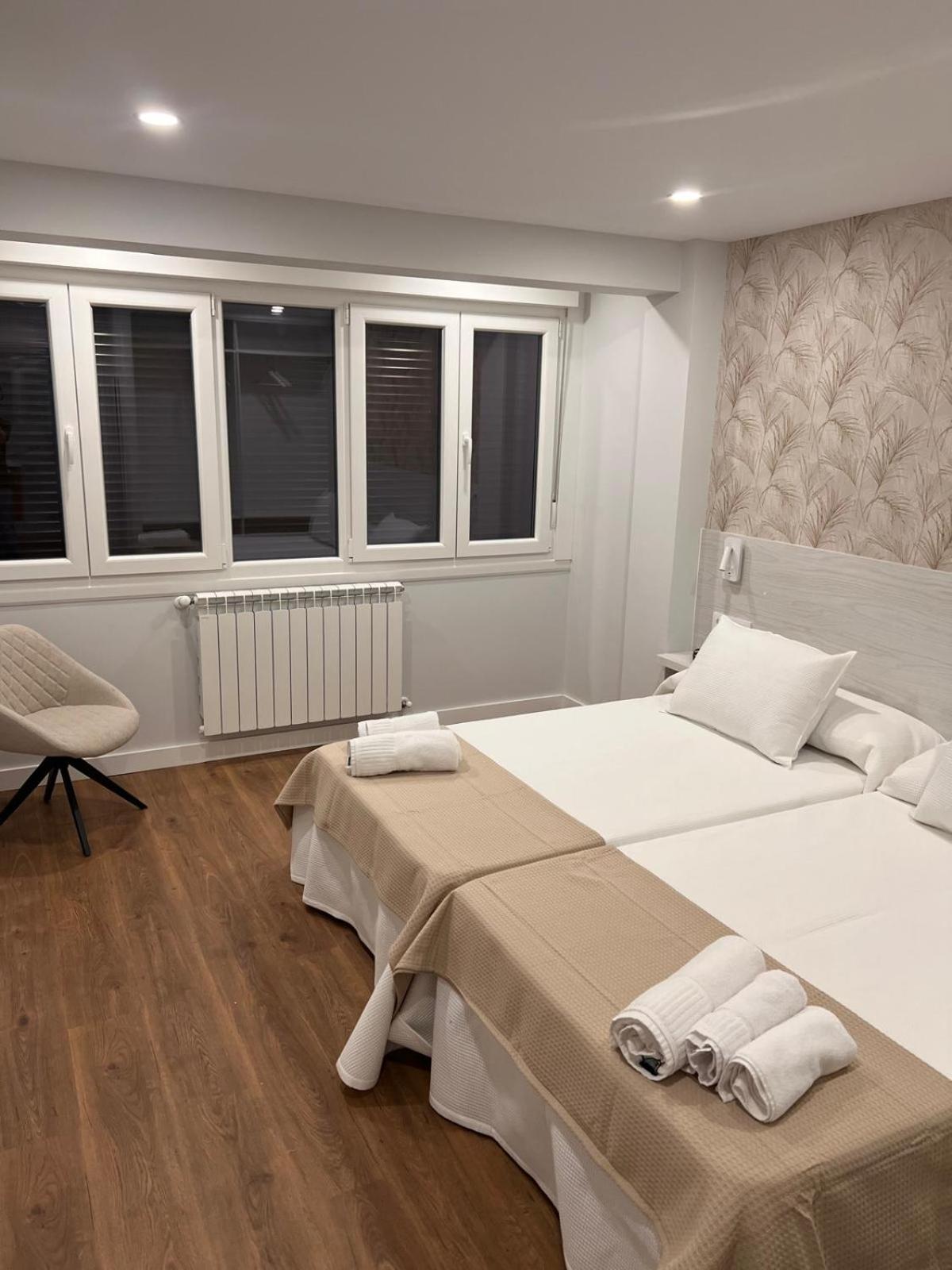 Standard Double Room with Shared Bathroom