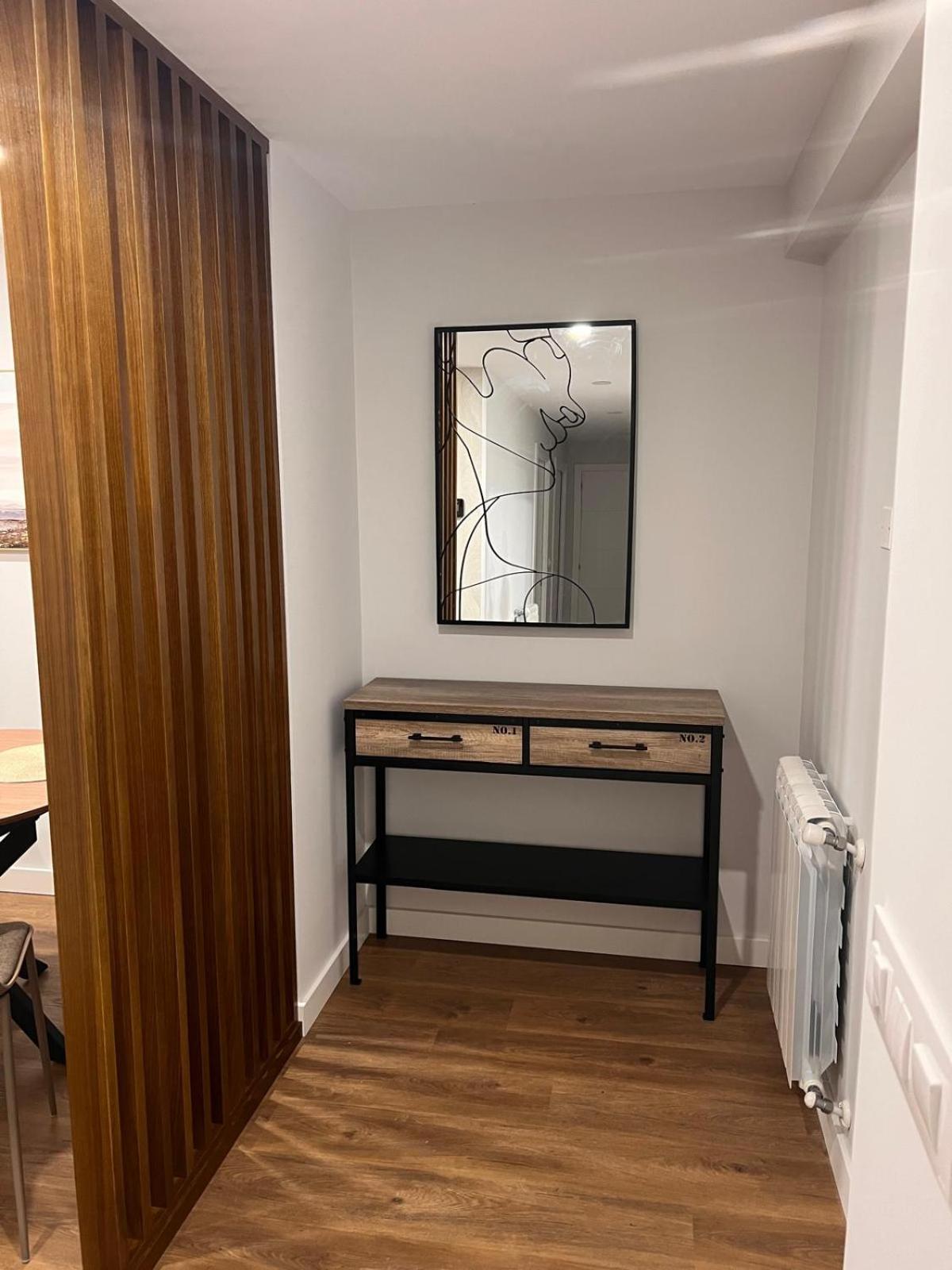 Apartment photo 2
