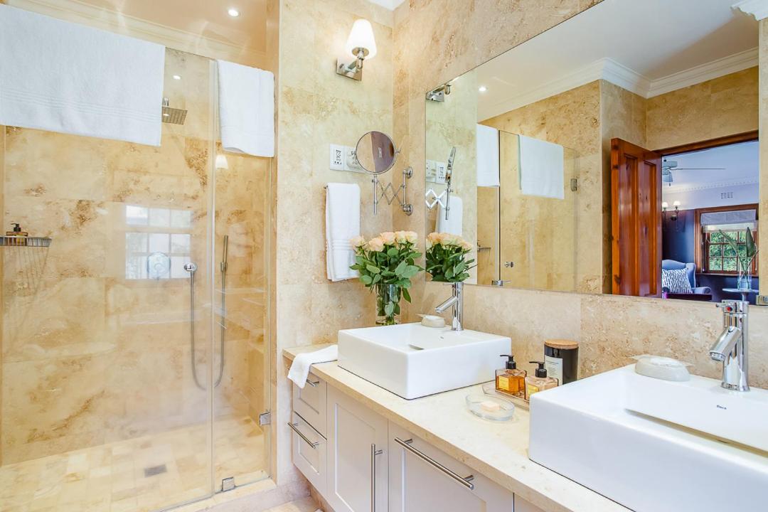 Deluxe Double Room with Bath