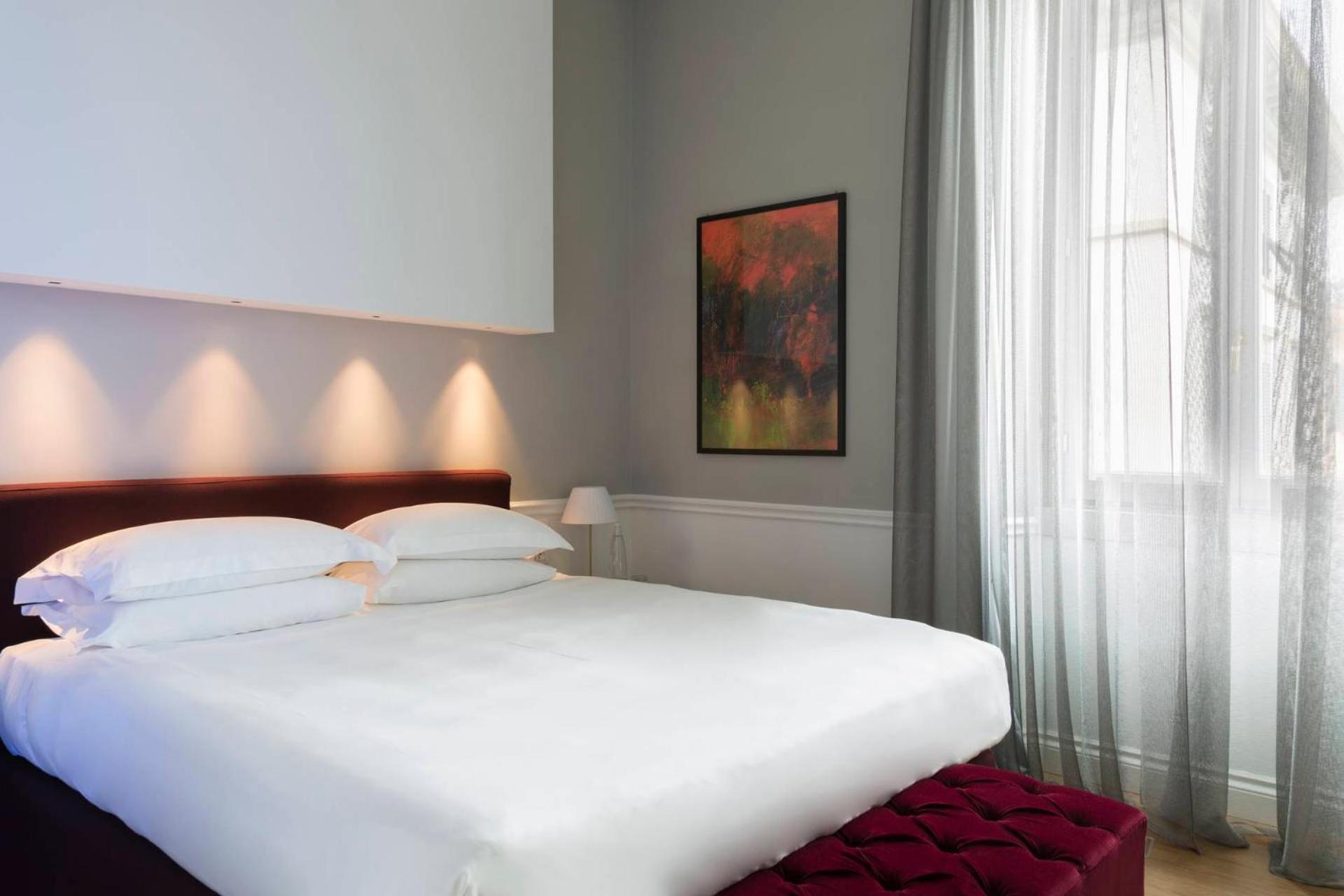 Classic Double Room with Spa Access - Photo 2