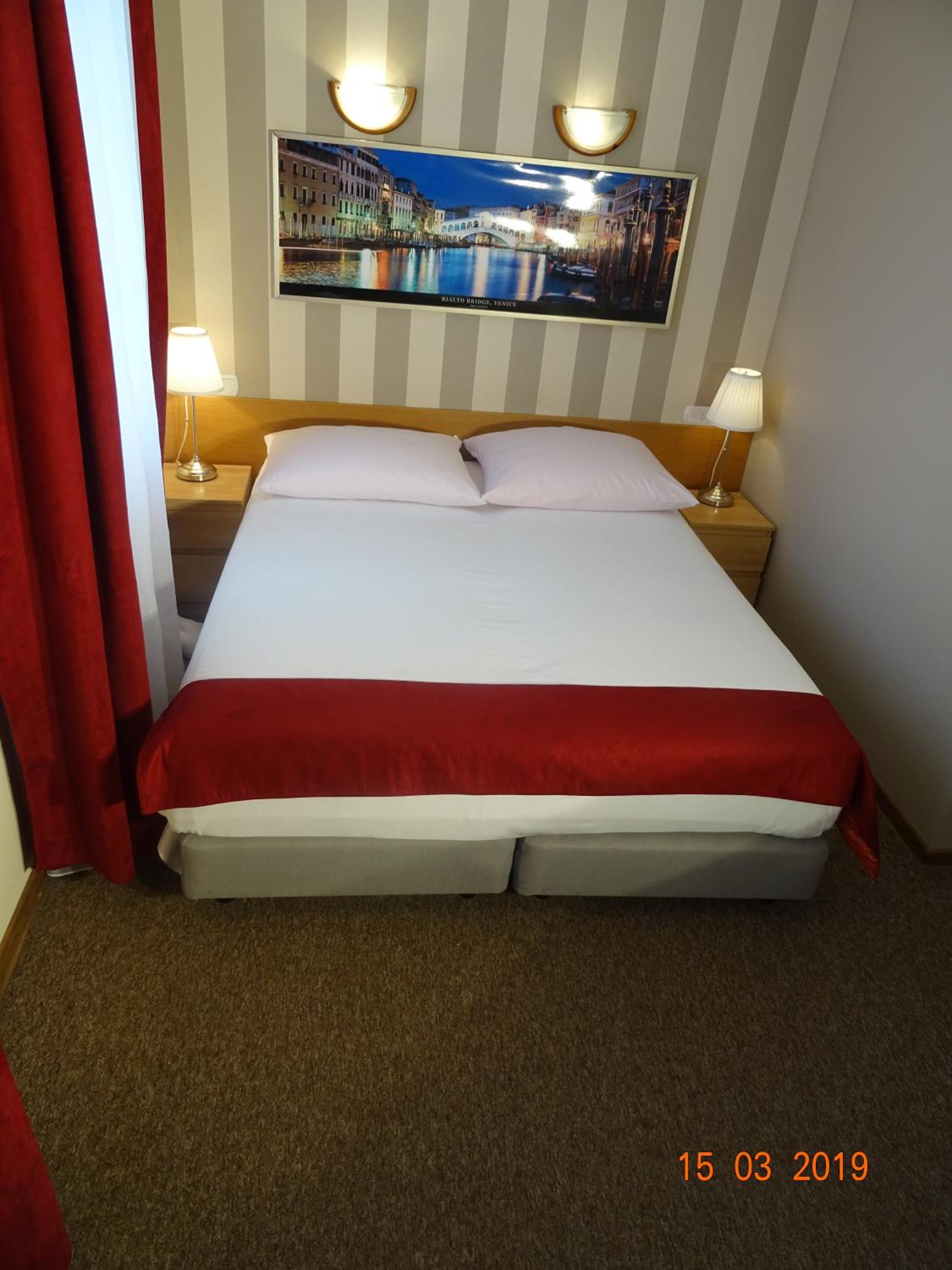 Double Room with Private Bathroom photo 1