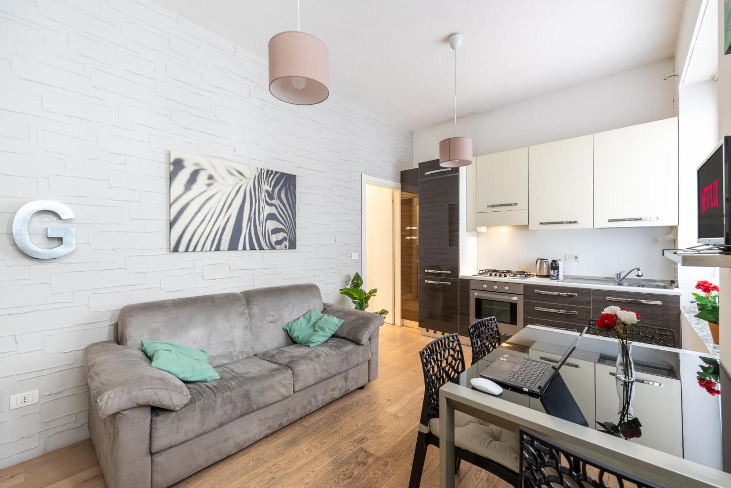 One-Bedroom Apartment
