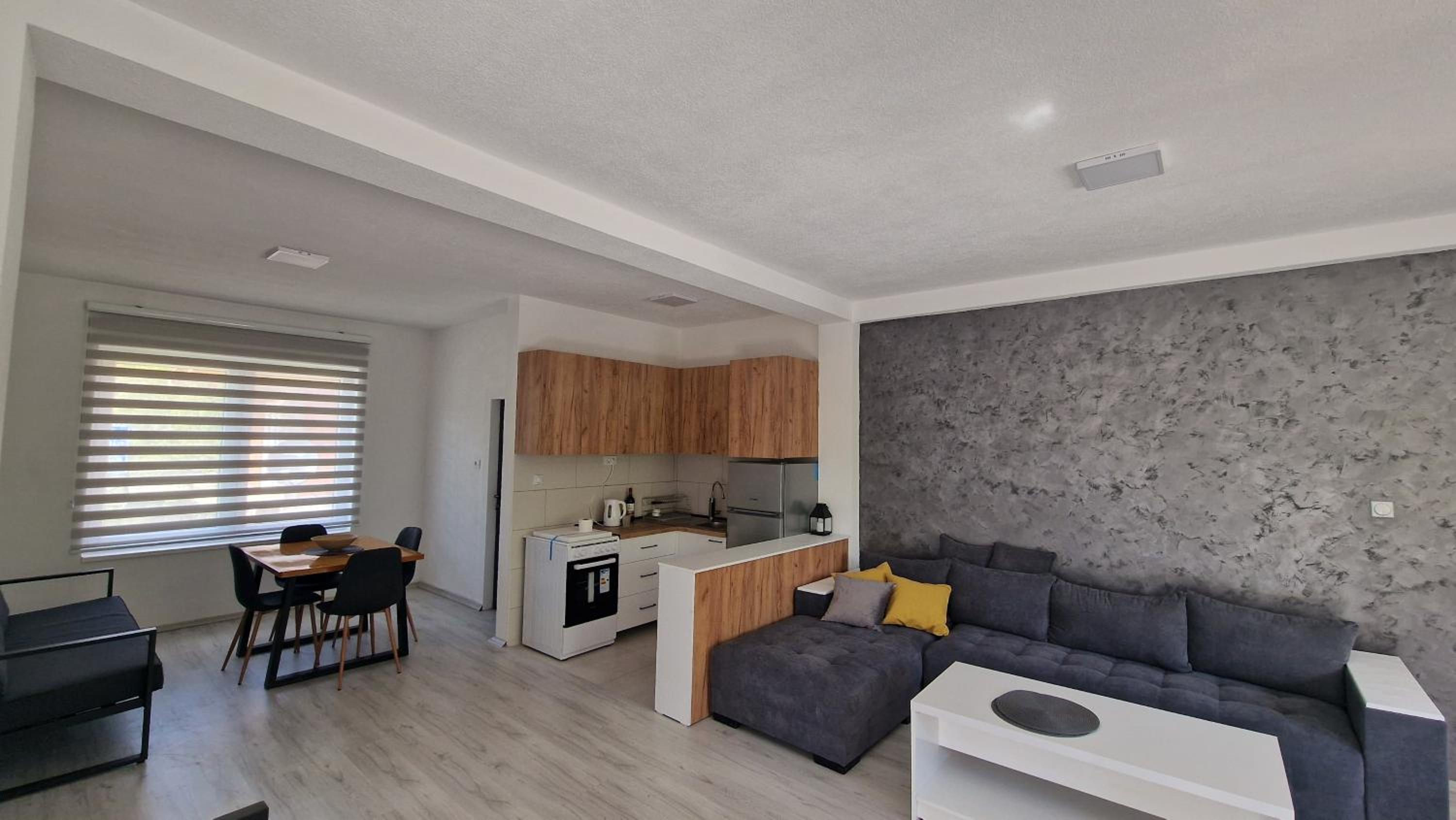 One-Bedroom Apartment with Terrace photo 3