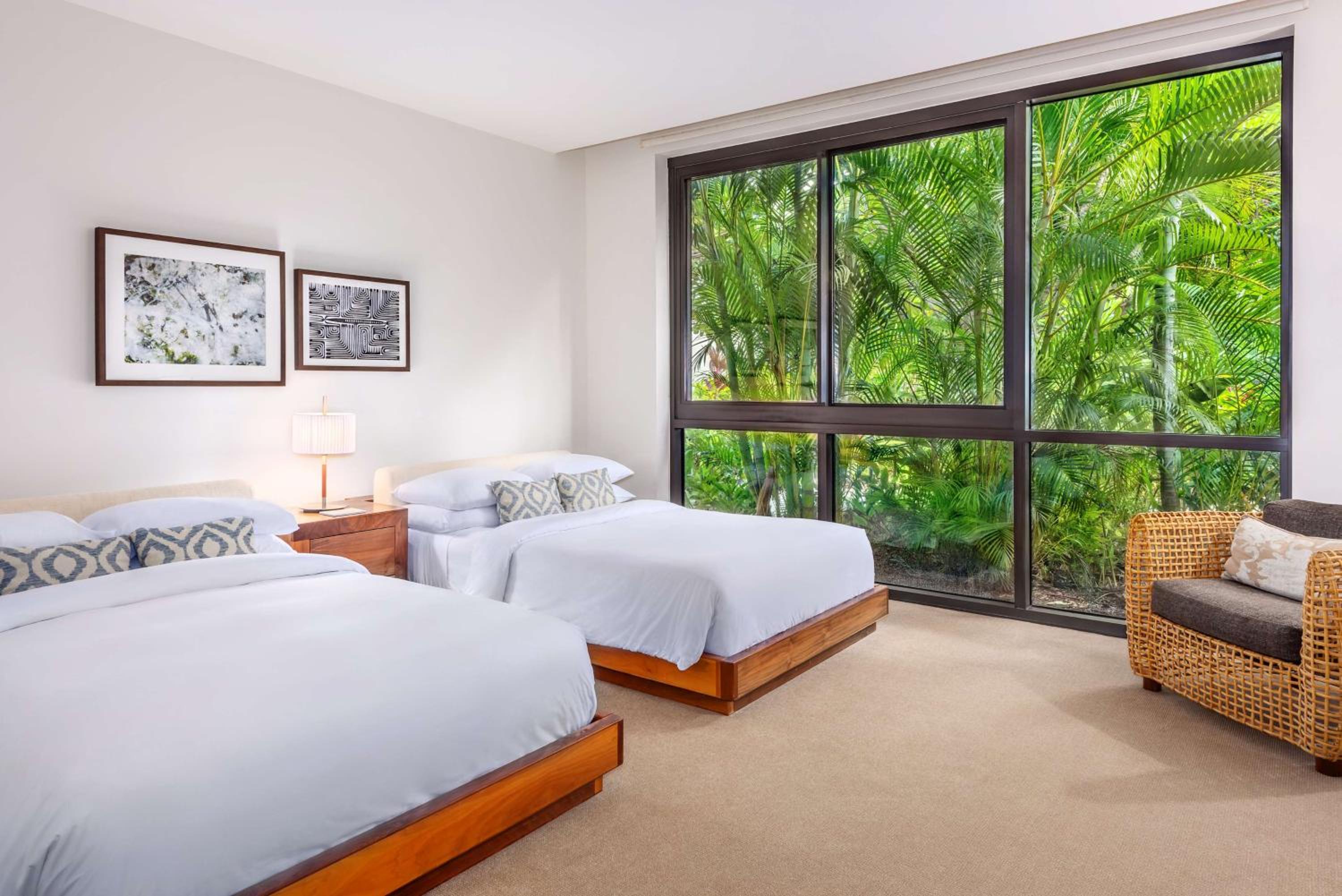 Three-Bedroom Villa - Oceanfront