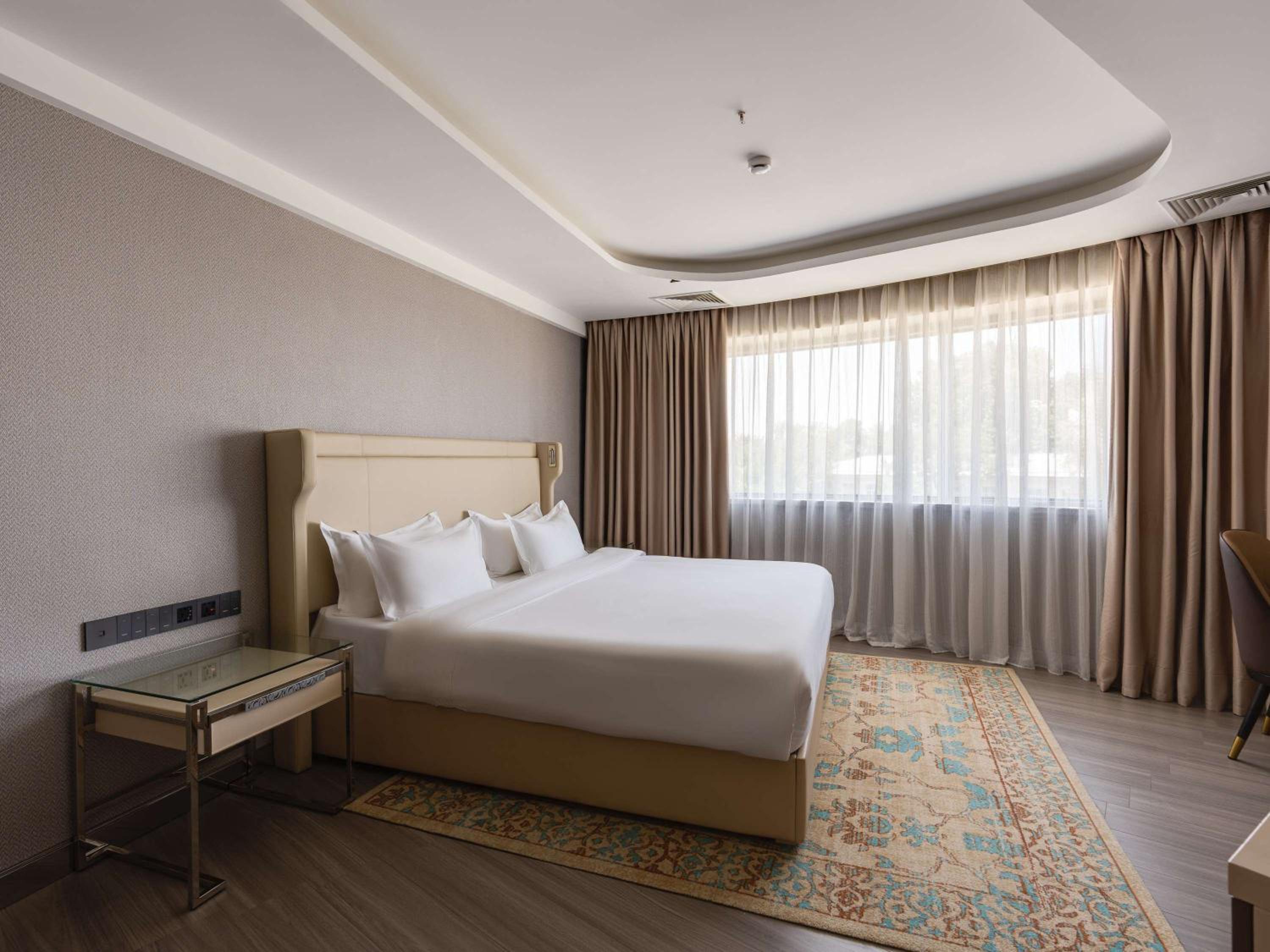 Double Suite