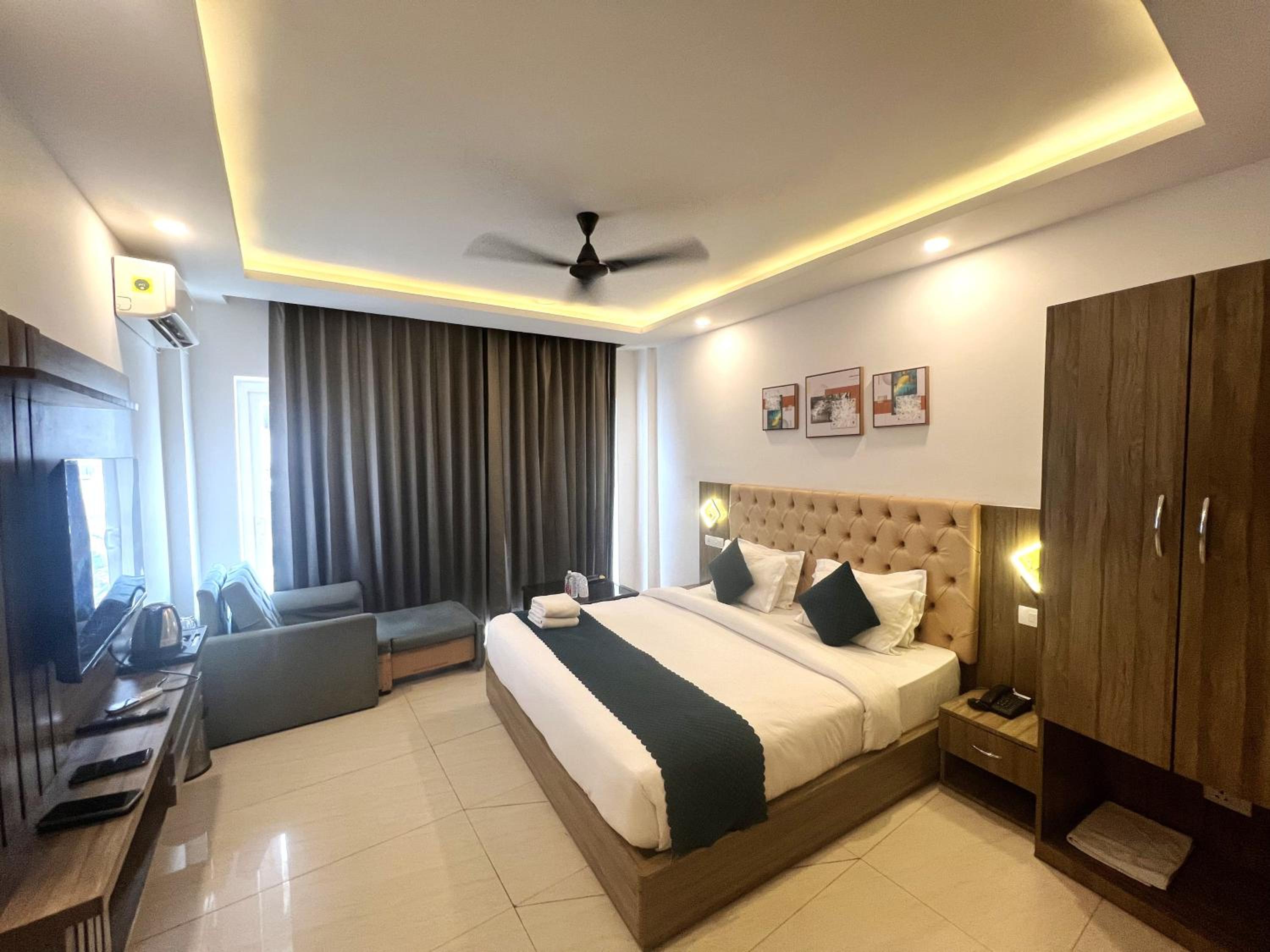Executive Triple Room photo 3
