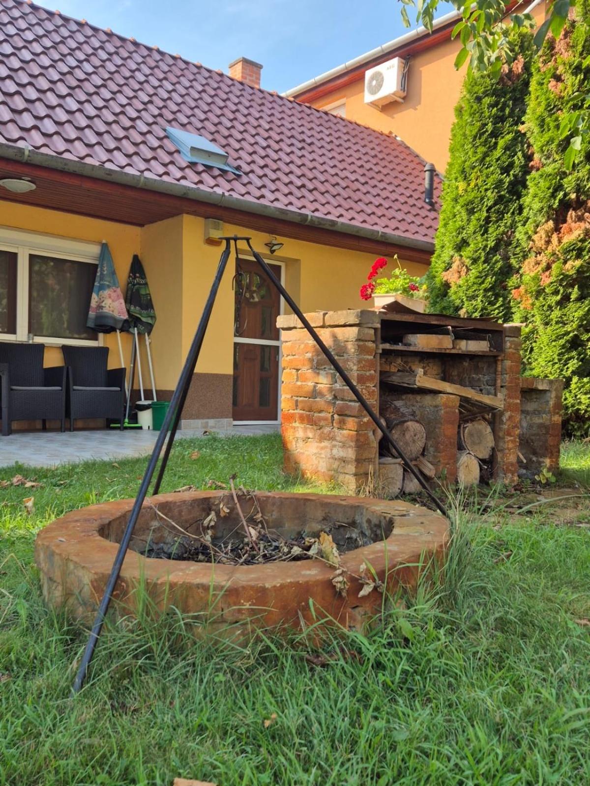 Apartment with Garden View - Photo 2