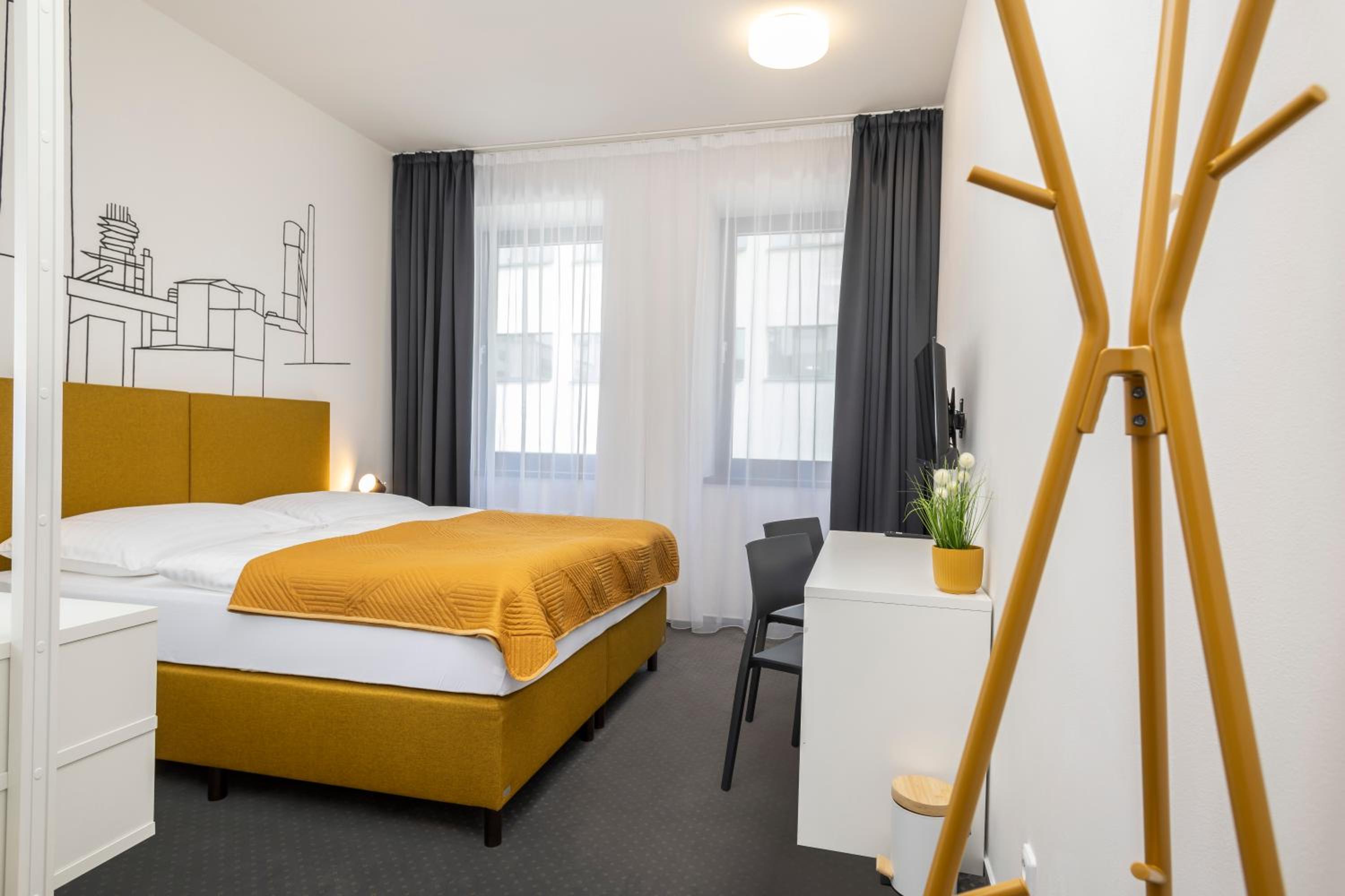 Deluxe Double or Twin Room