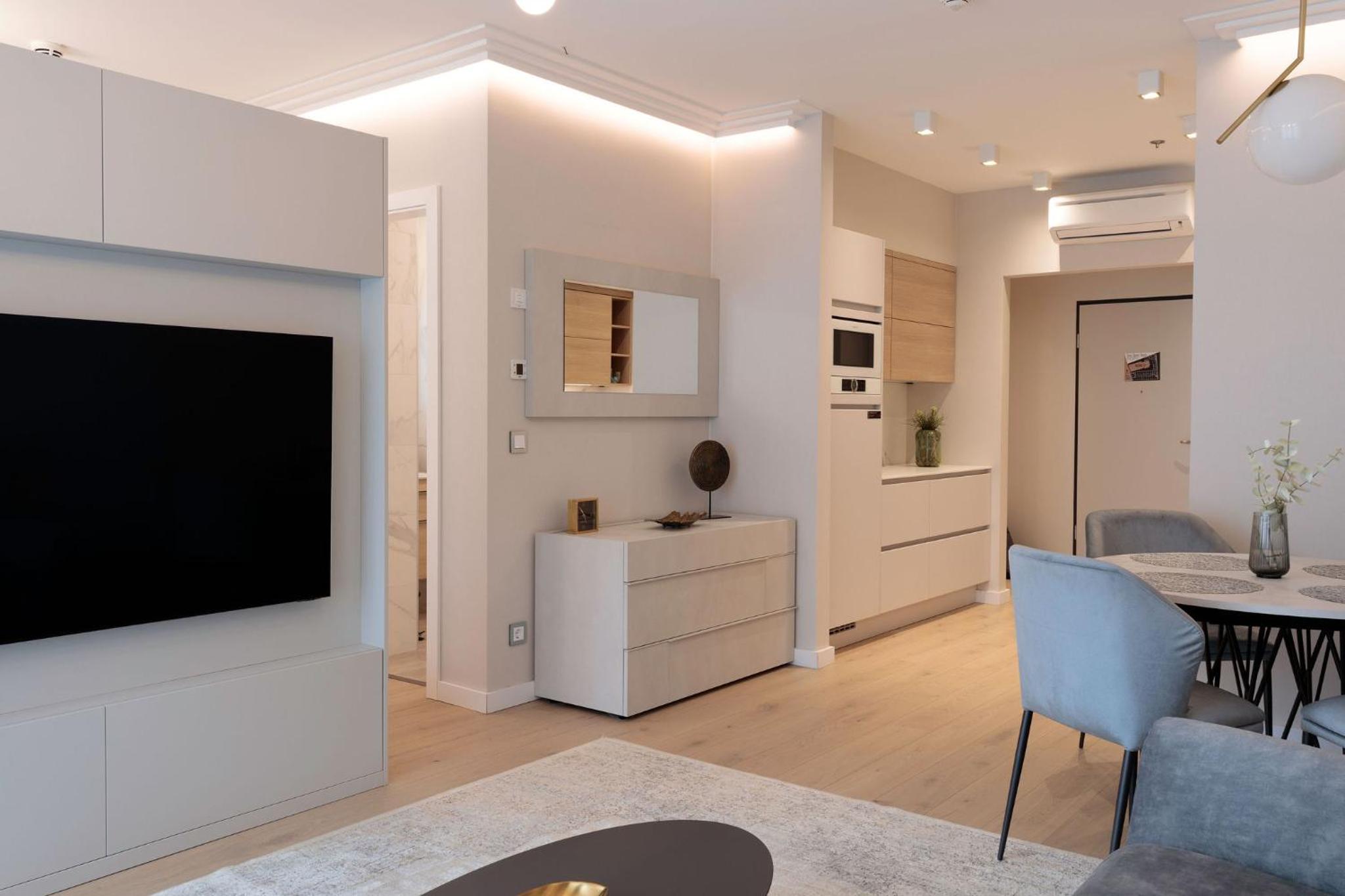 Deluxe Suite - Photo 1