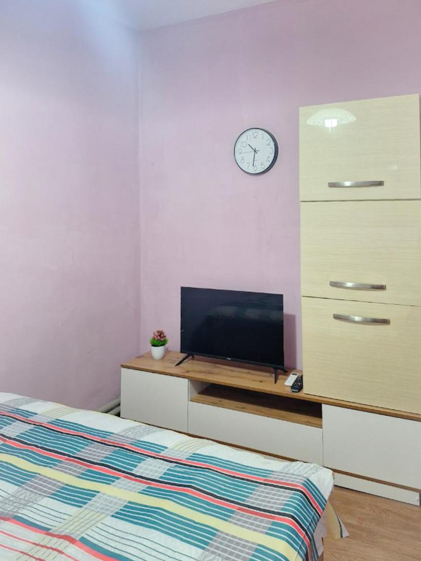 Budget Double Room photo 2