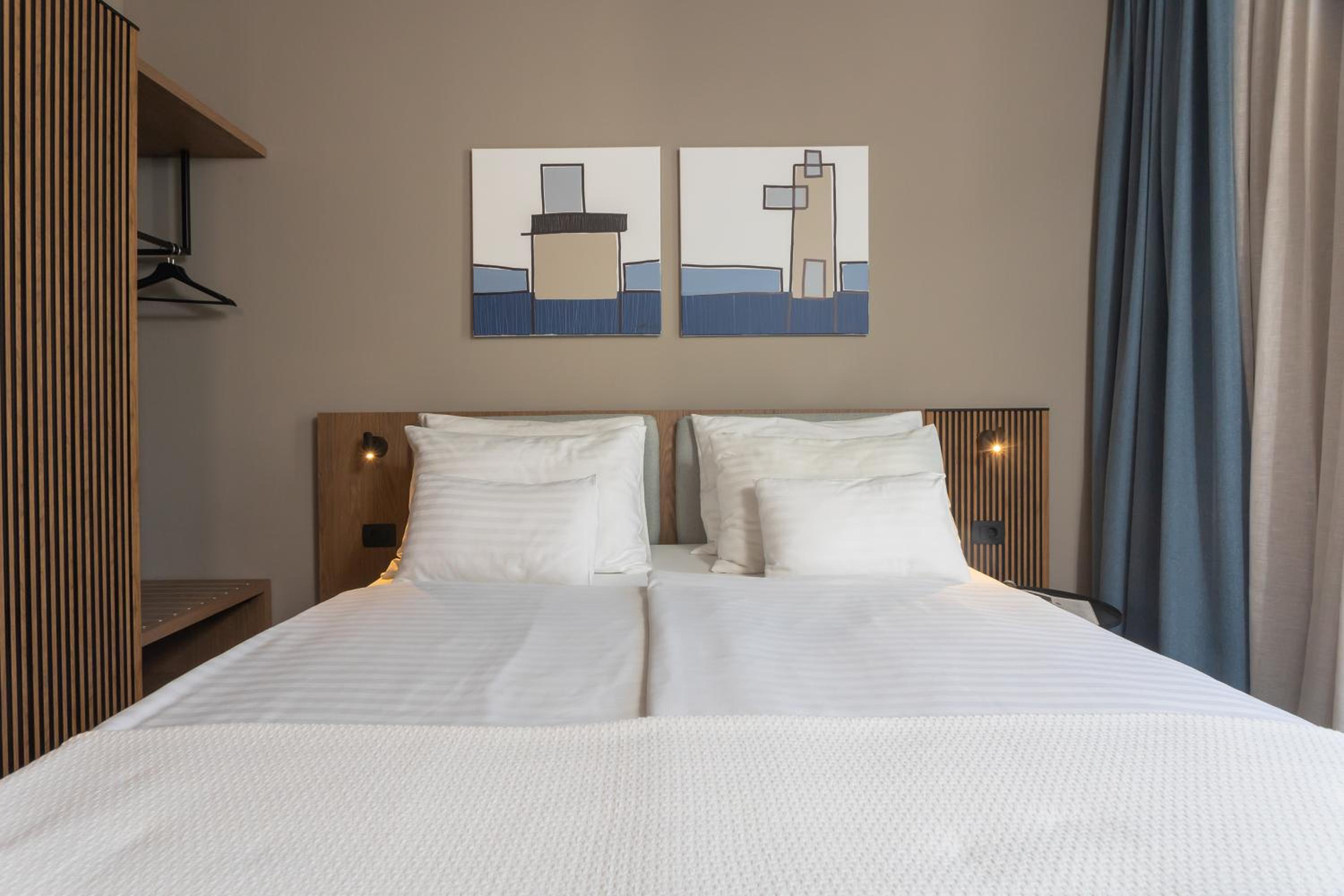 Comfort Double Room with Extra bed and Balcony