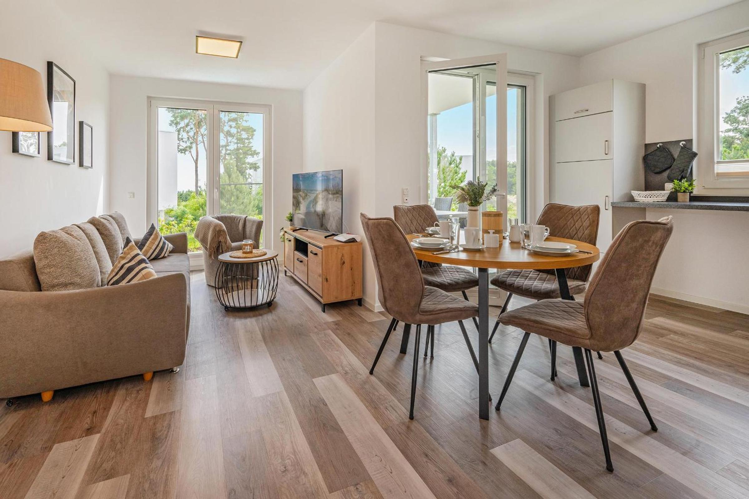 Apartment with Lake View photo 1