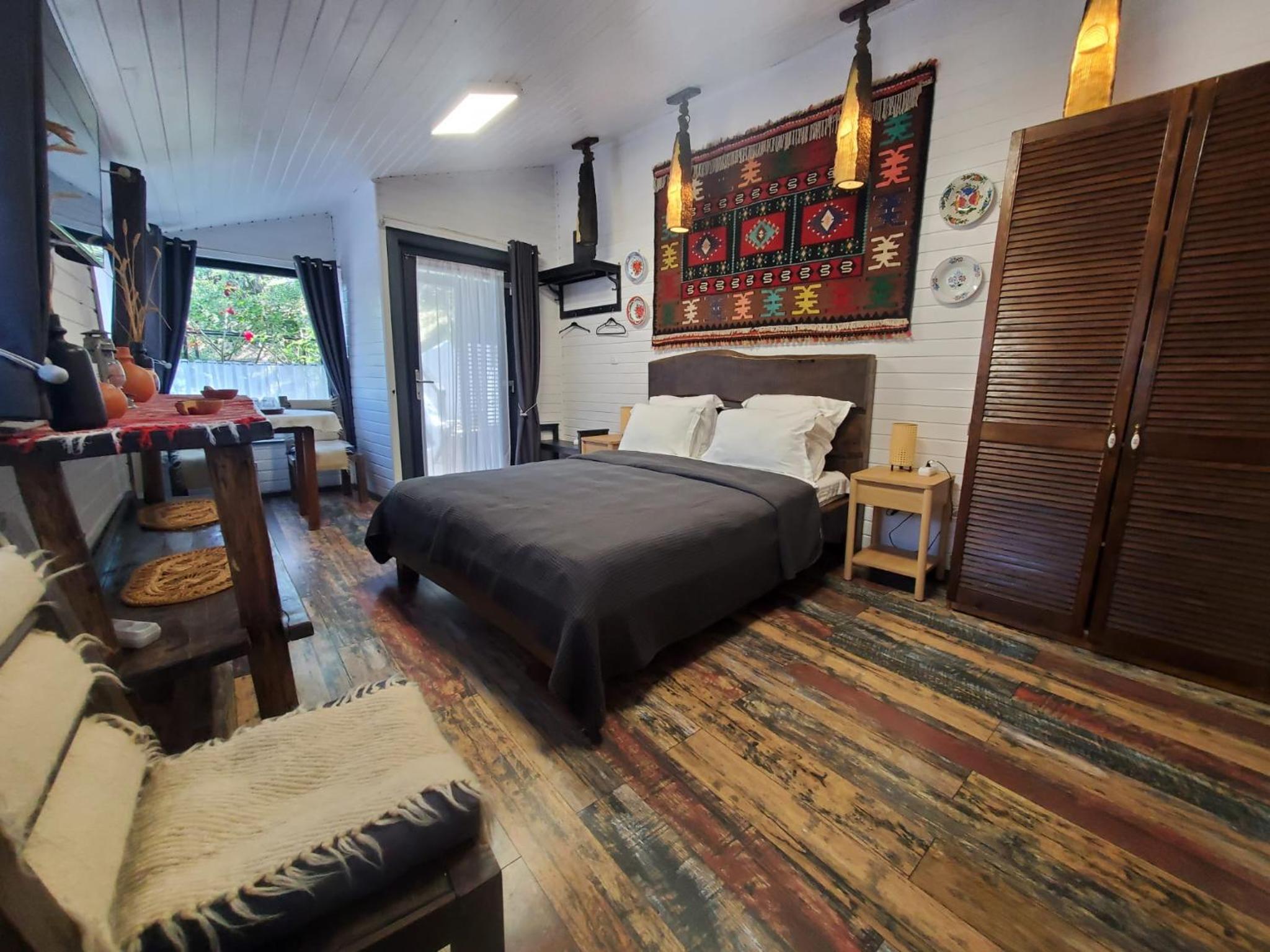Double Room - Photo 1