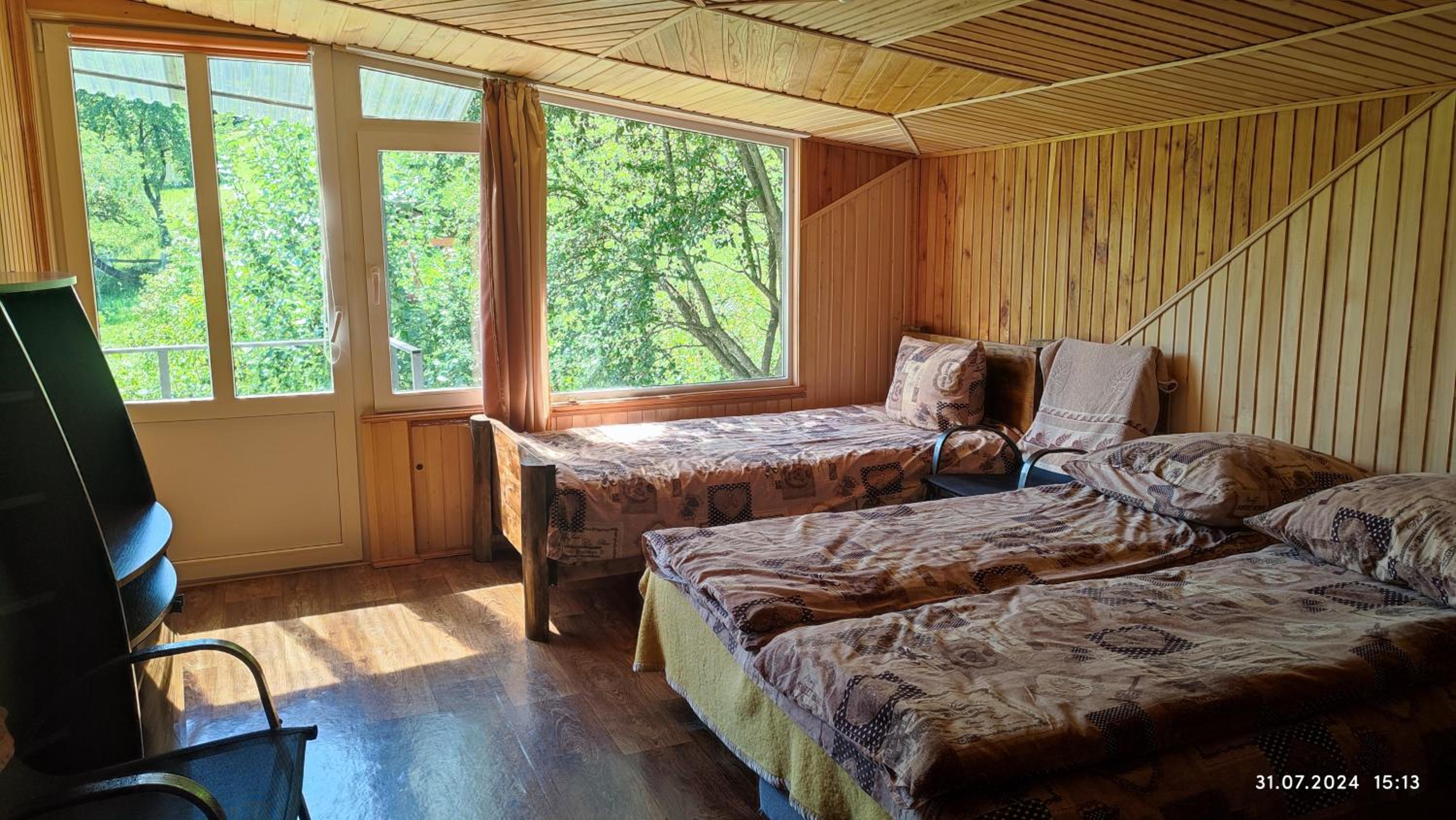 Quadruple Room with Mountain View photo 2
