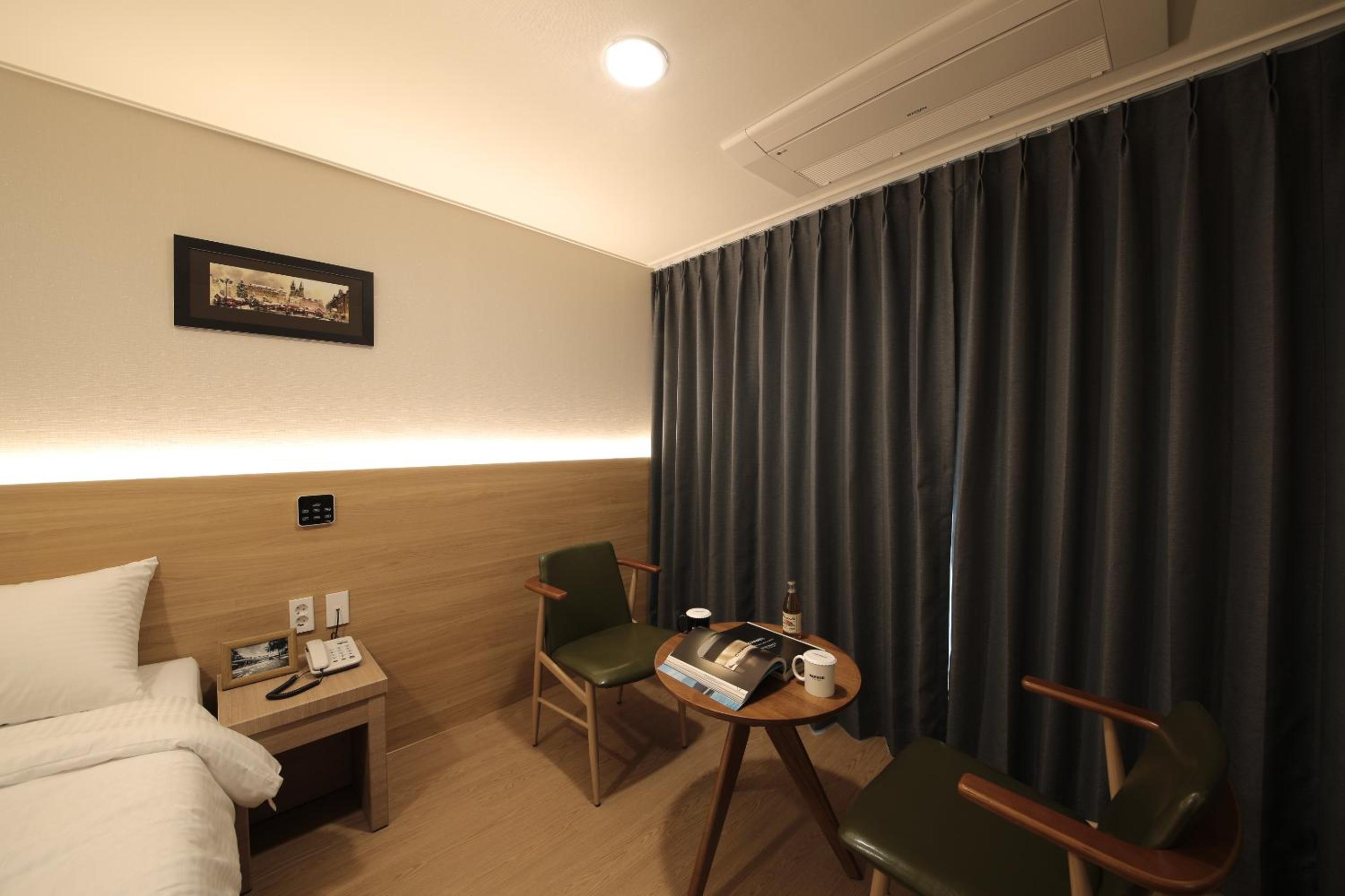 Deluxe Double Room with Sea View