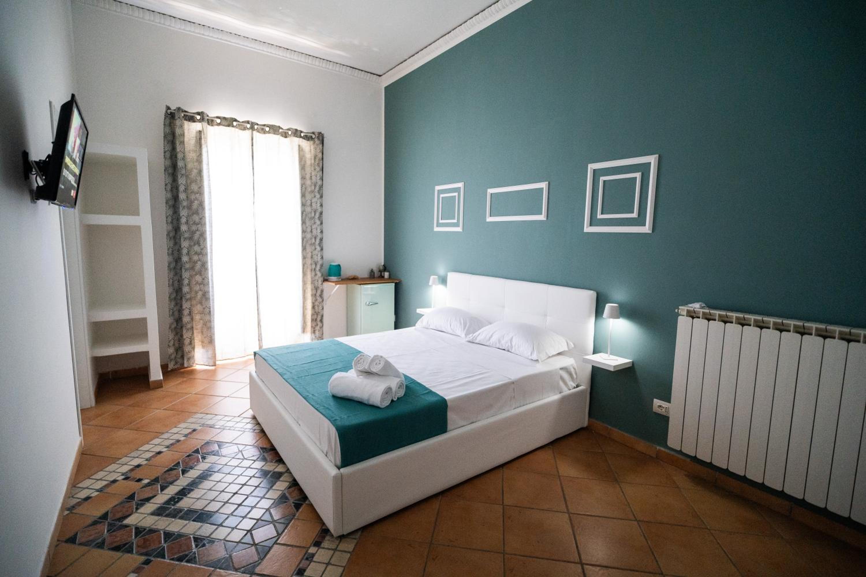 Large Double Room