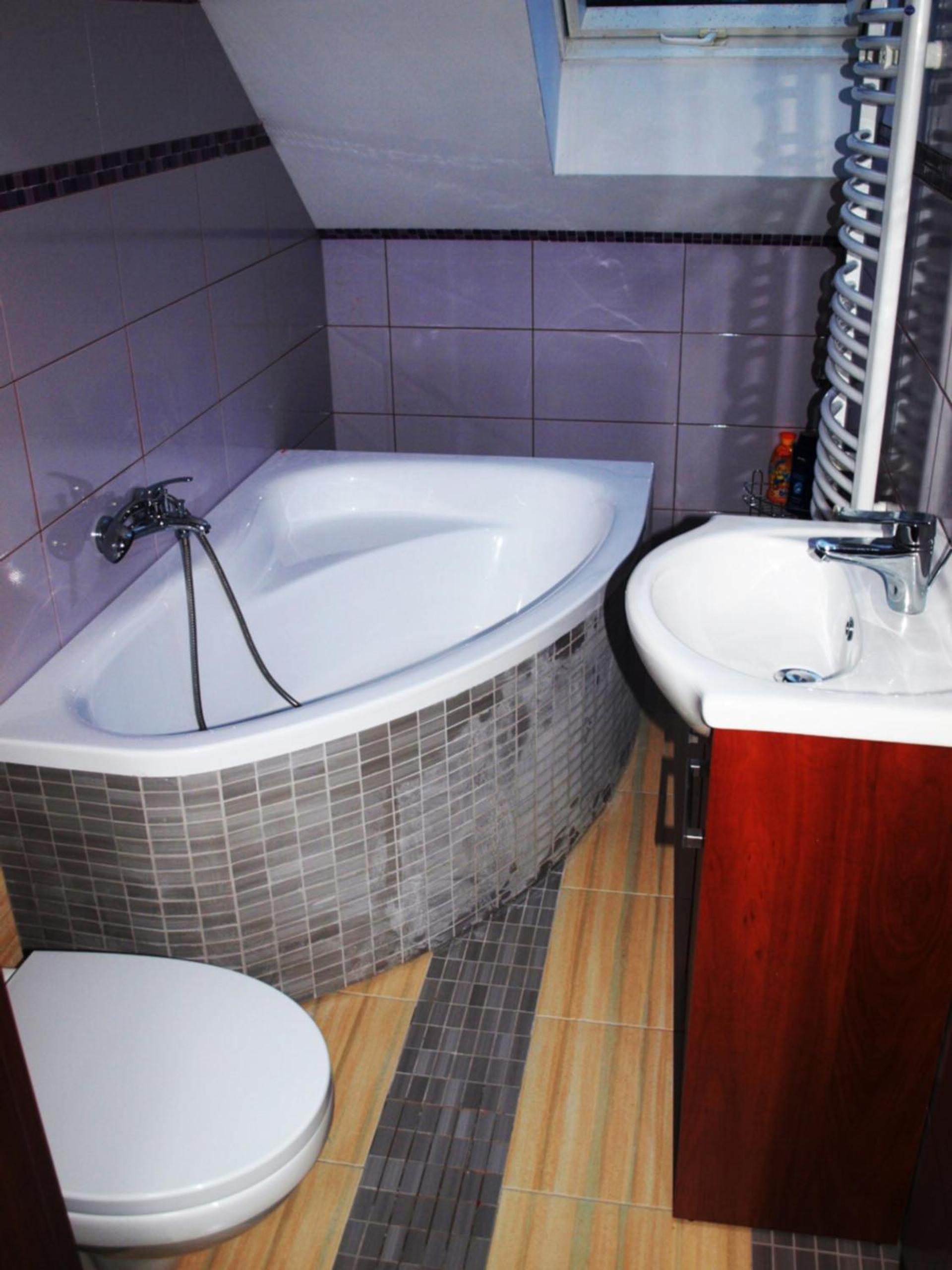 Three-Bedroom Townhouse - Photo 20