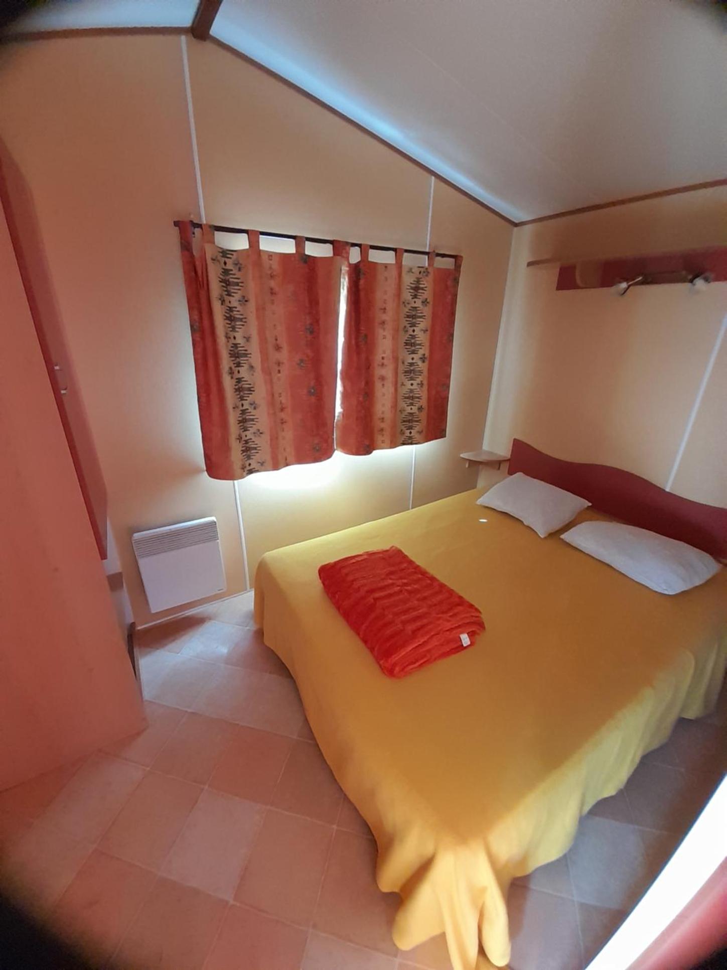 Two-Bedroom Bungalow photo 1