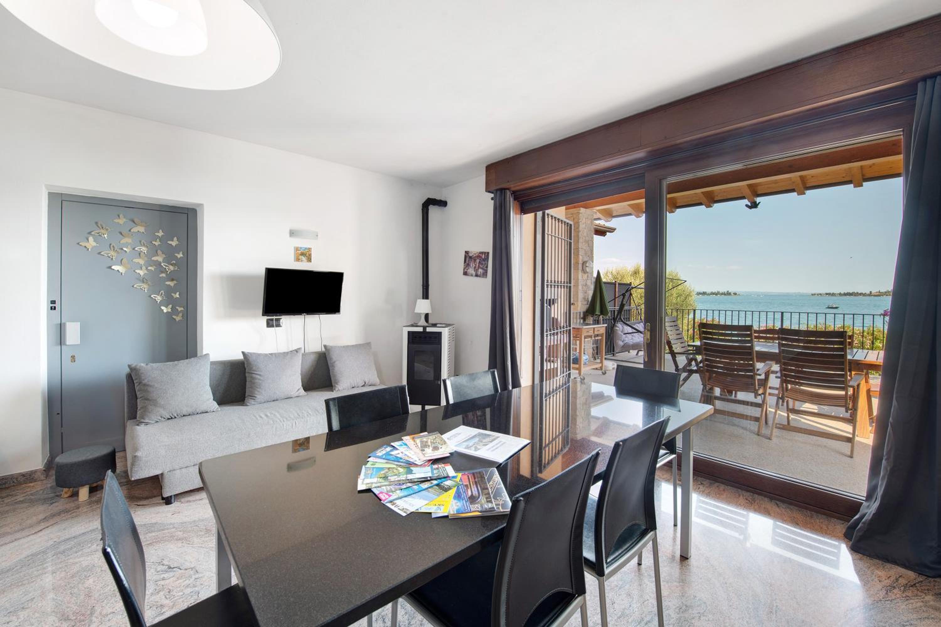 Three-Bedroom Apartment with Lake View