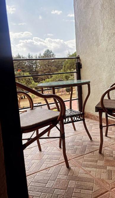 King Room with Balcony photo 3