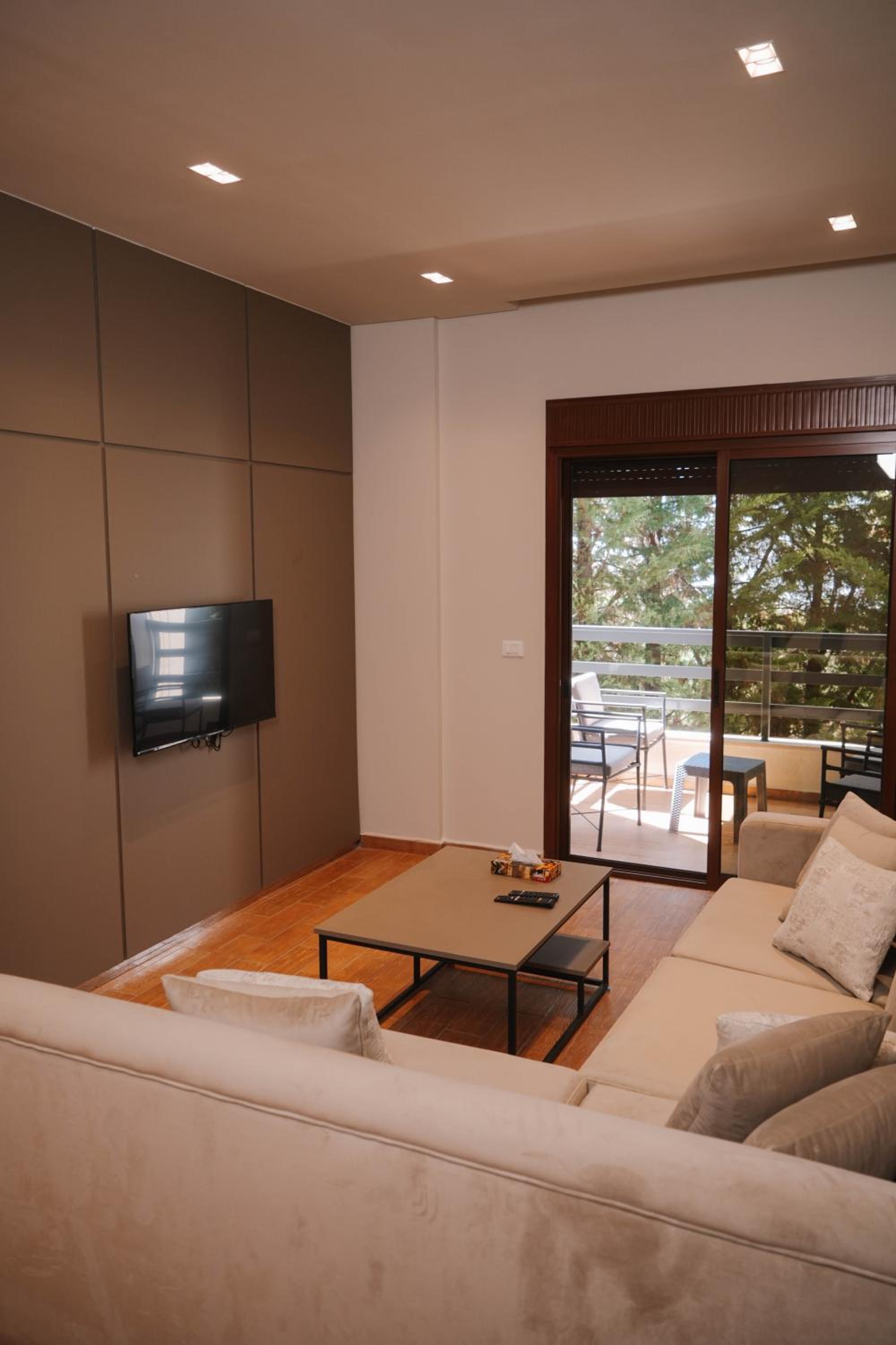 Royal Suite photo 2