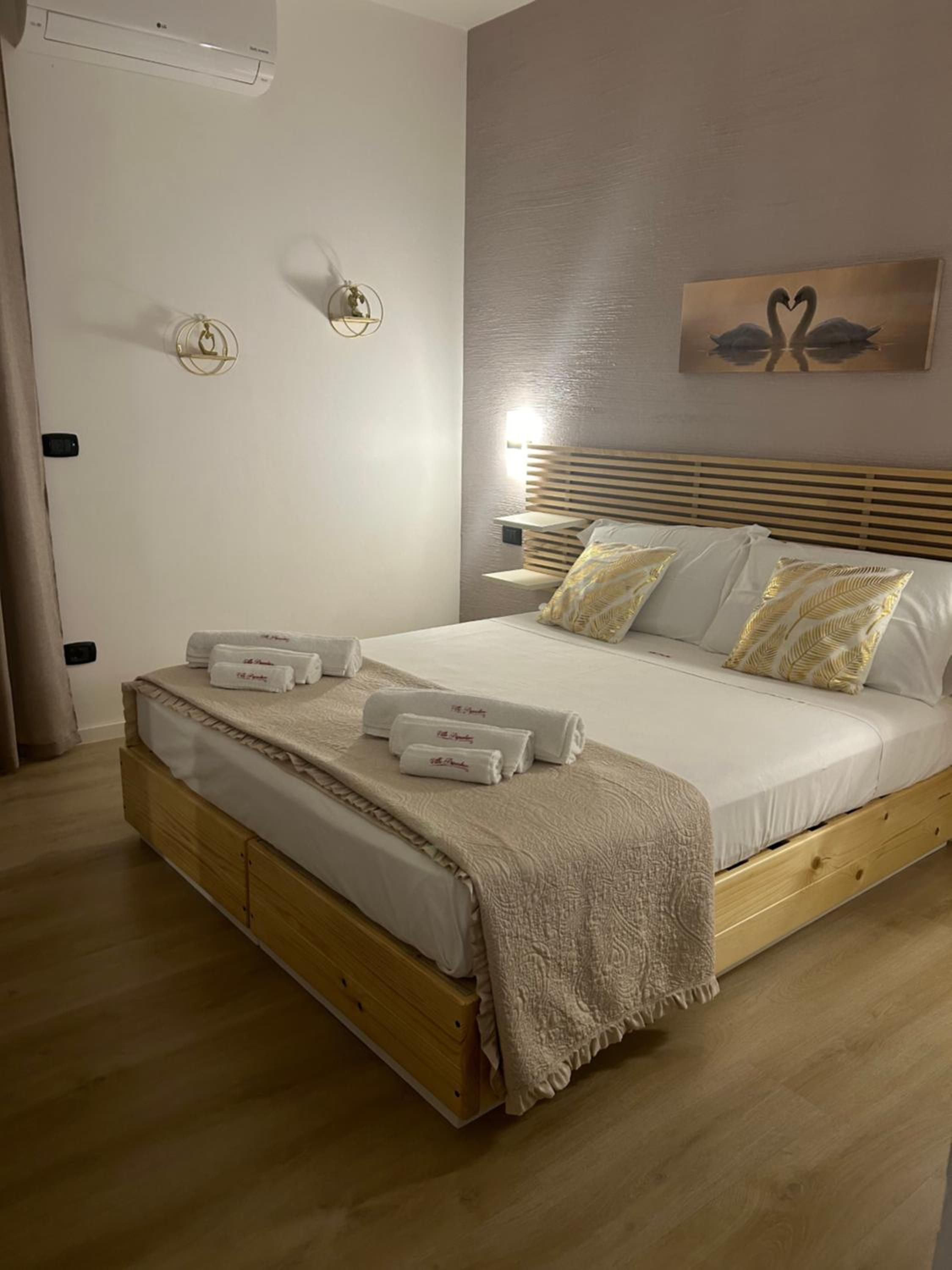 Standard Double Room - Photo 1