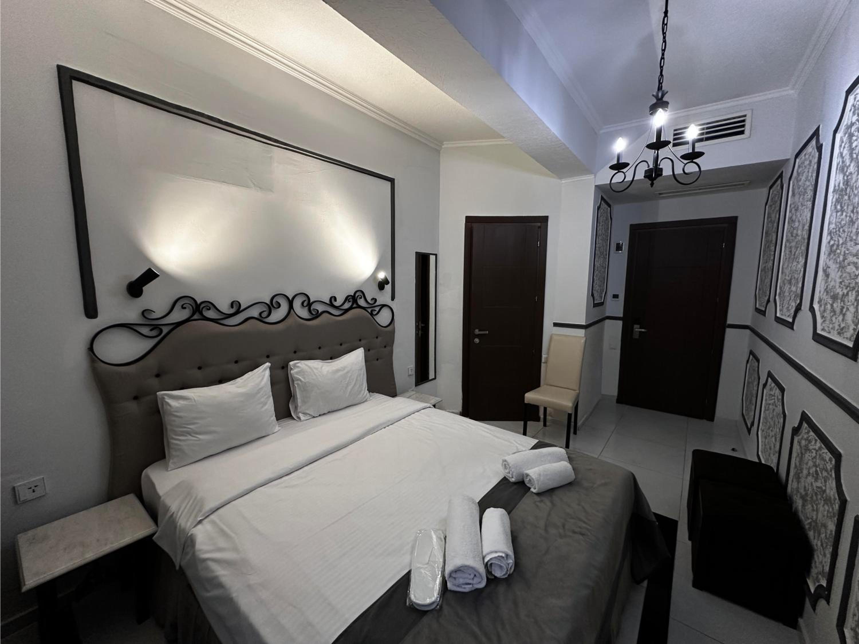 Budget Double Room photo 1