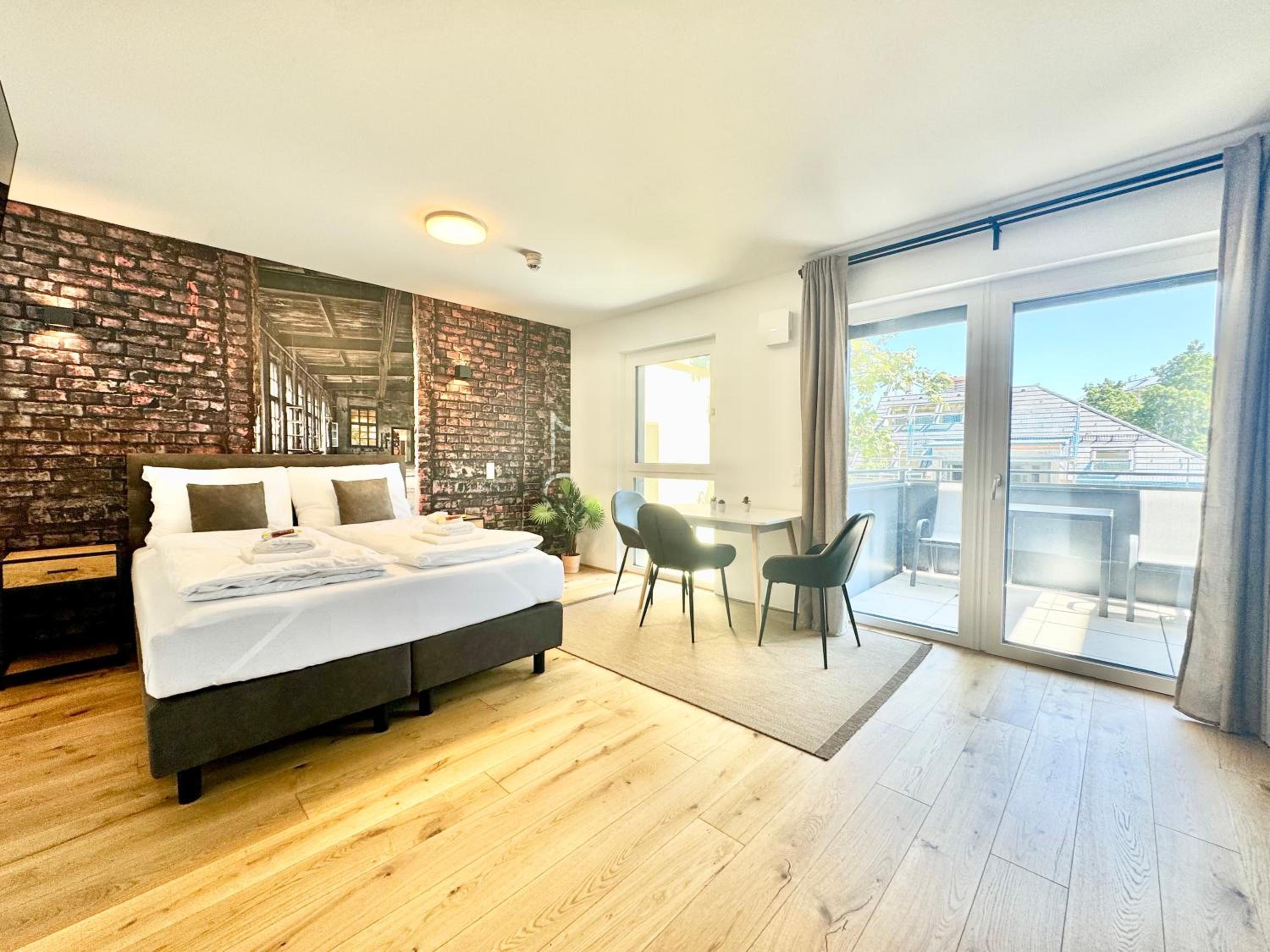 One-Bedroom Apartment