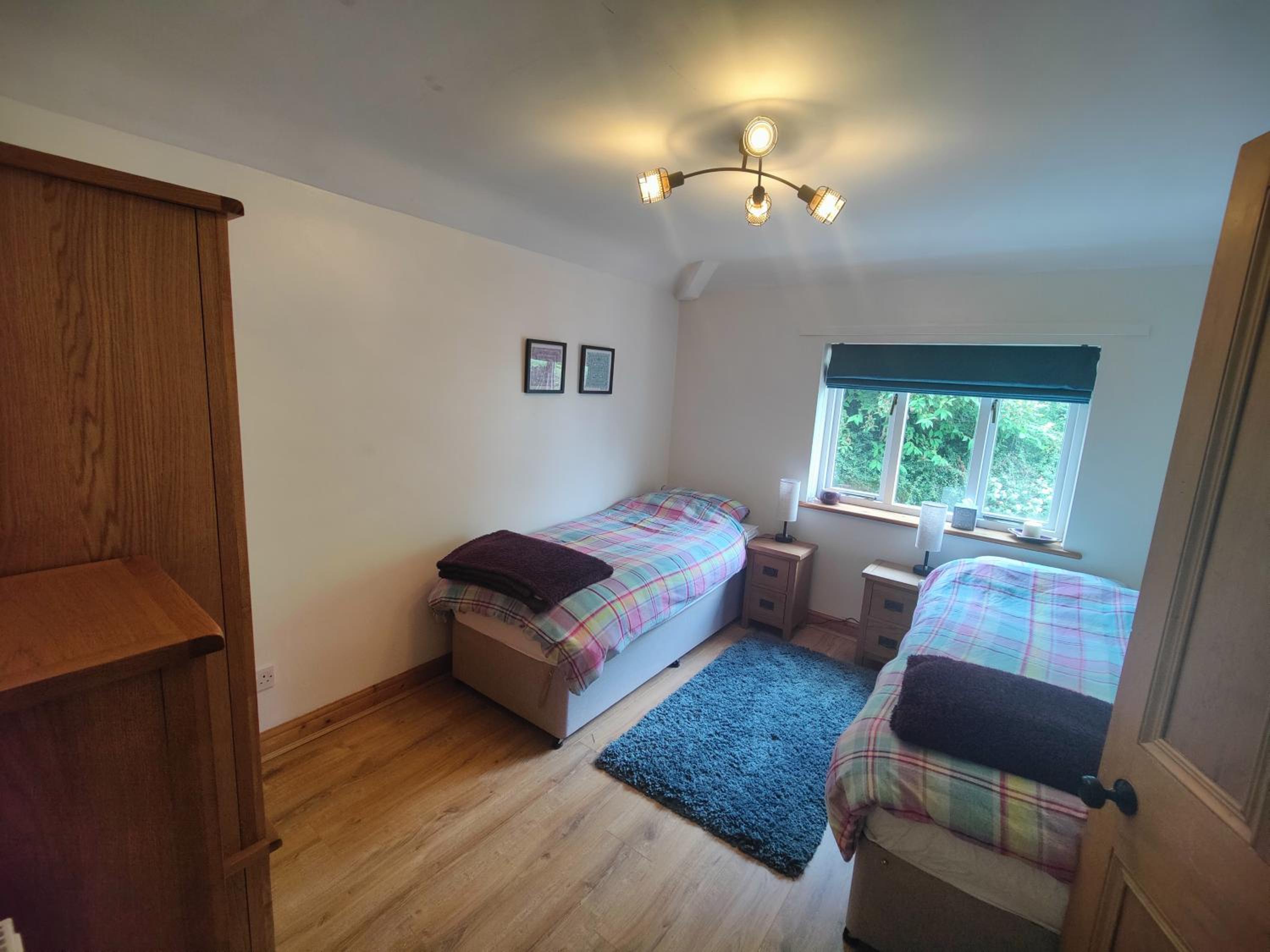 Three-Bedroom House photo 2