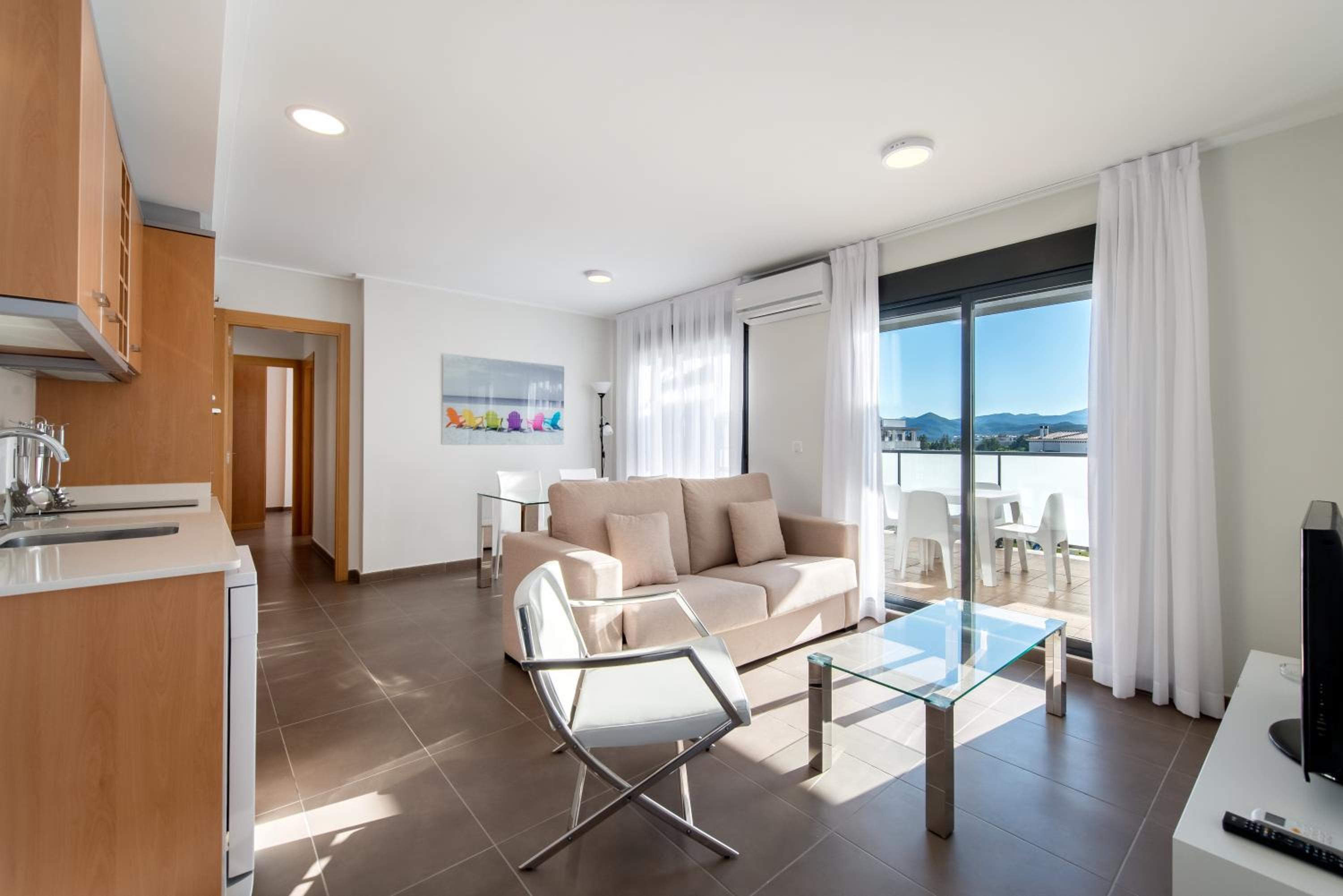 Apartamento de dos habitaciones con terraza - Ático