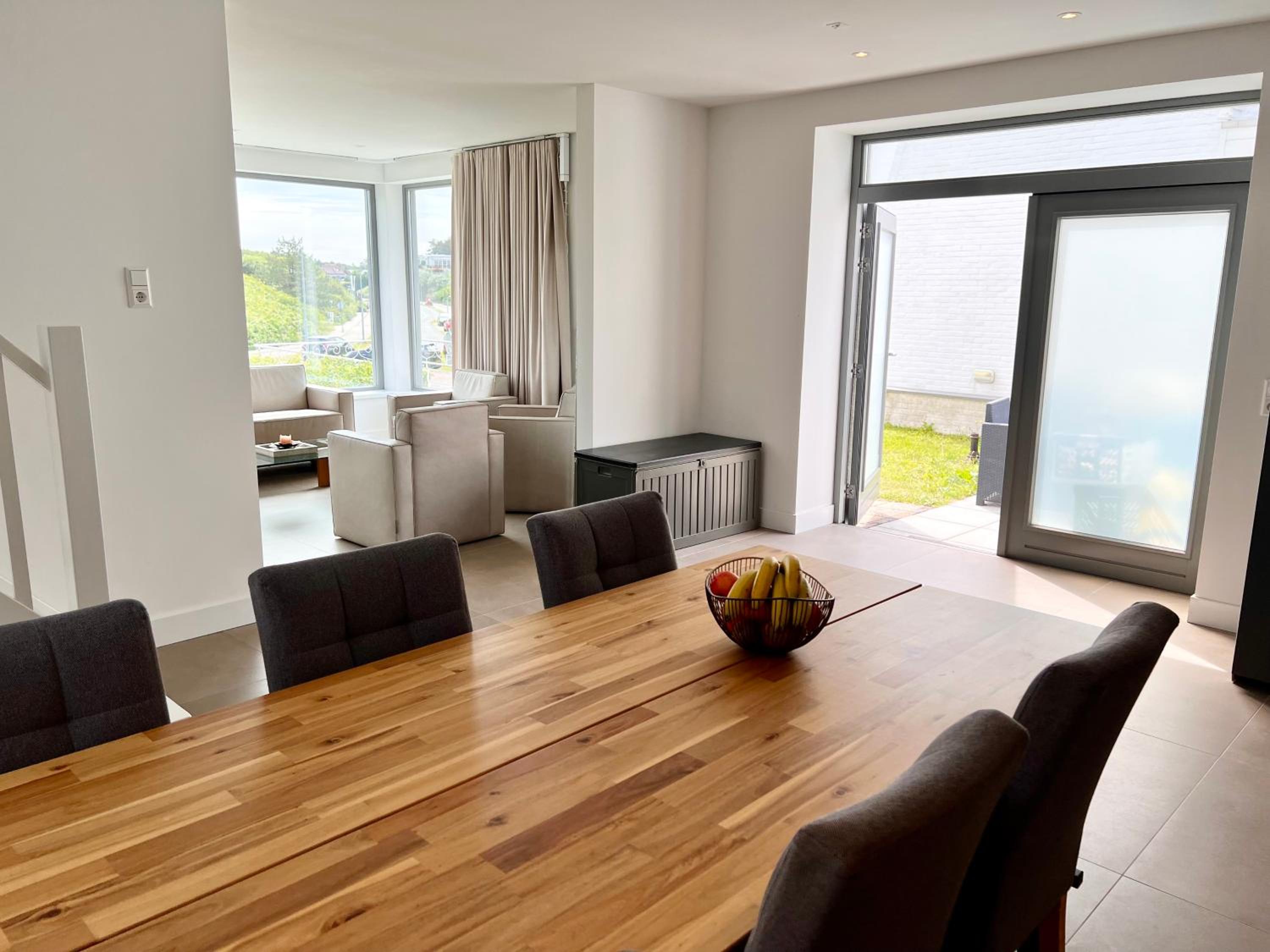 Three-Bedroom Villa photo 1