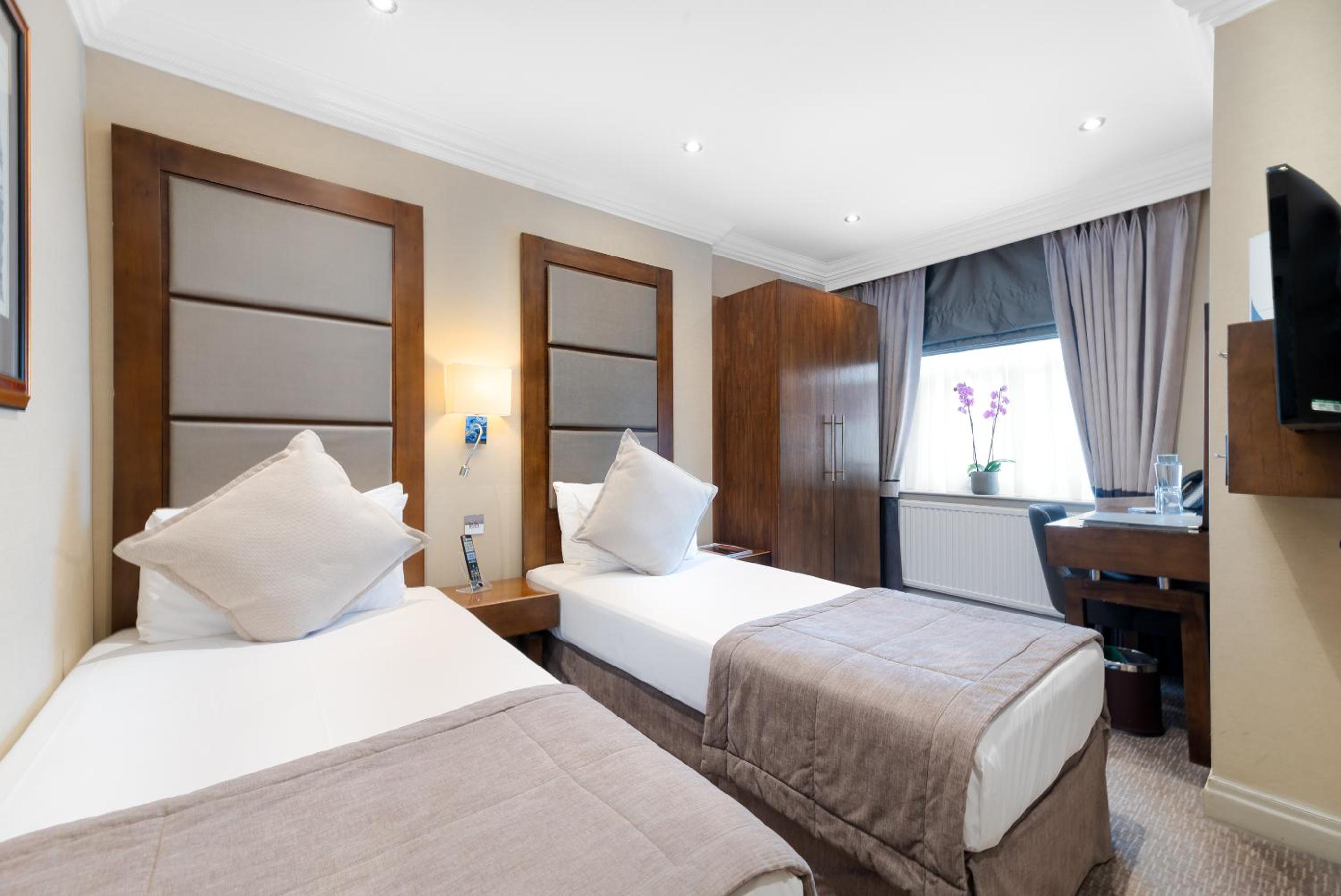 Twin Room photo 1