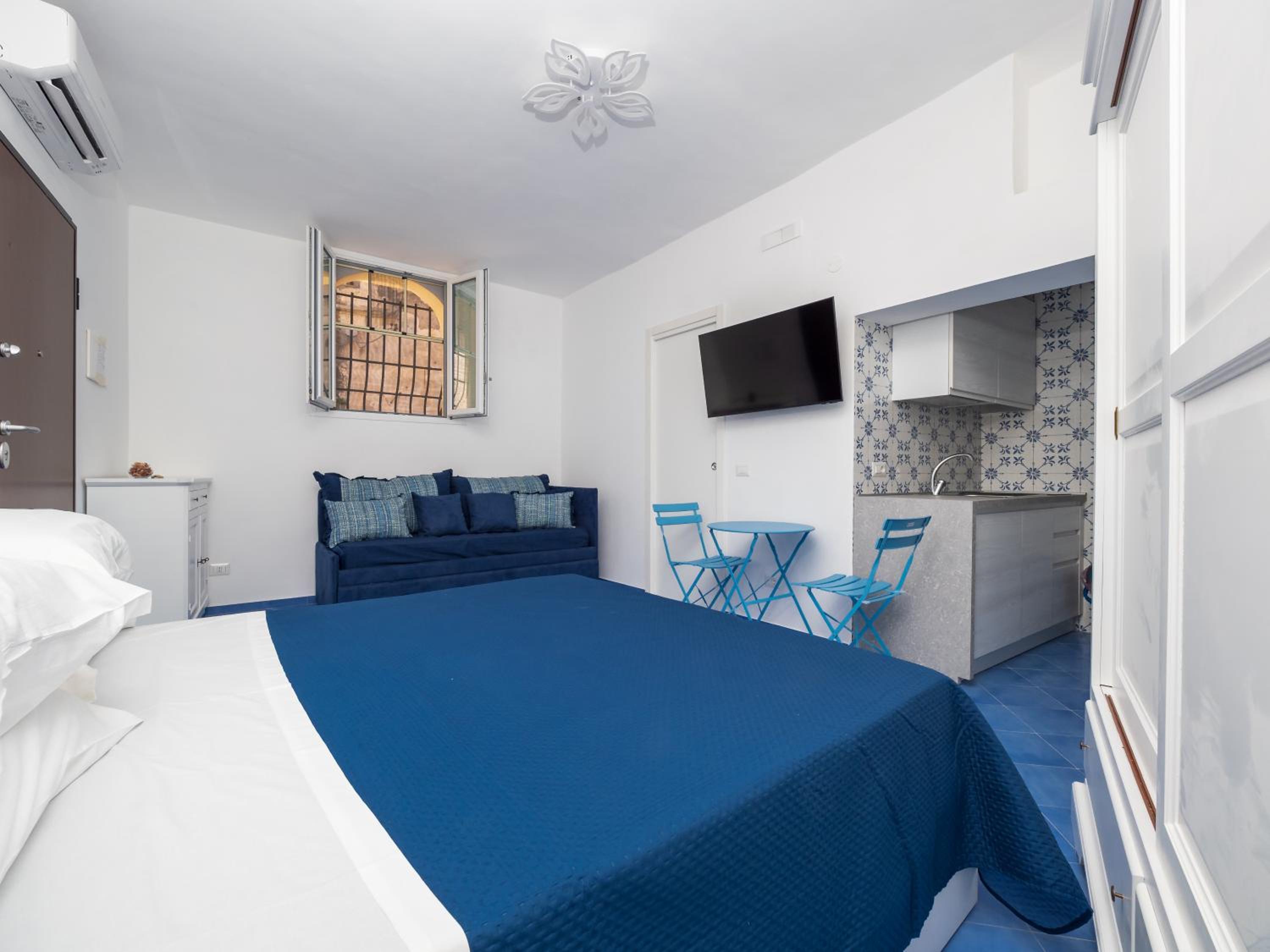 One-Bedroom House