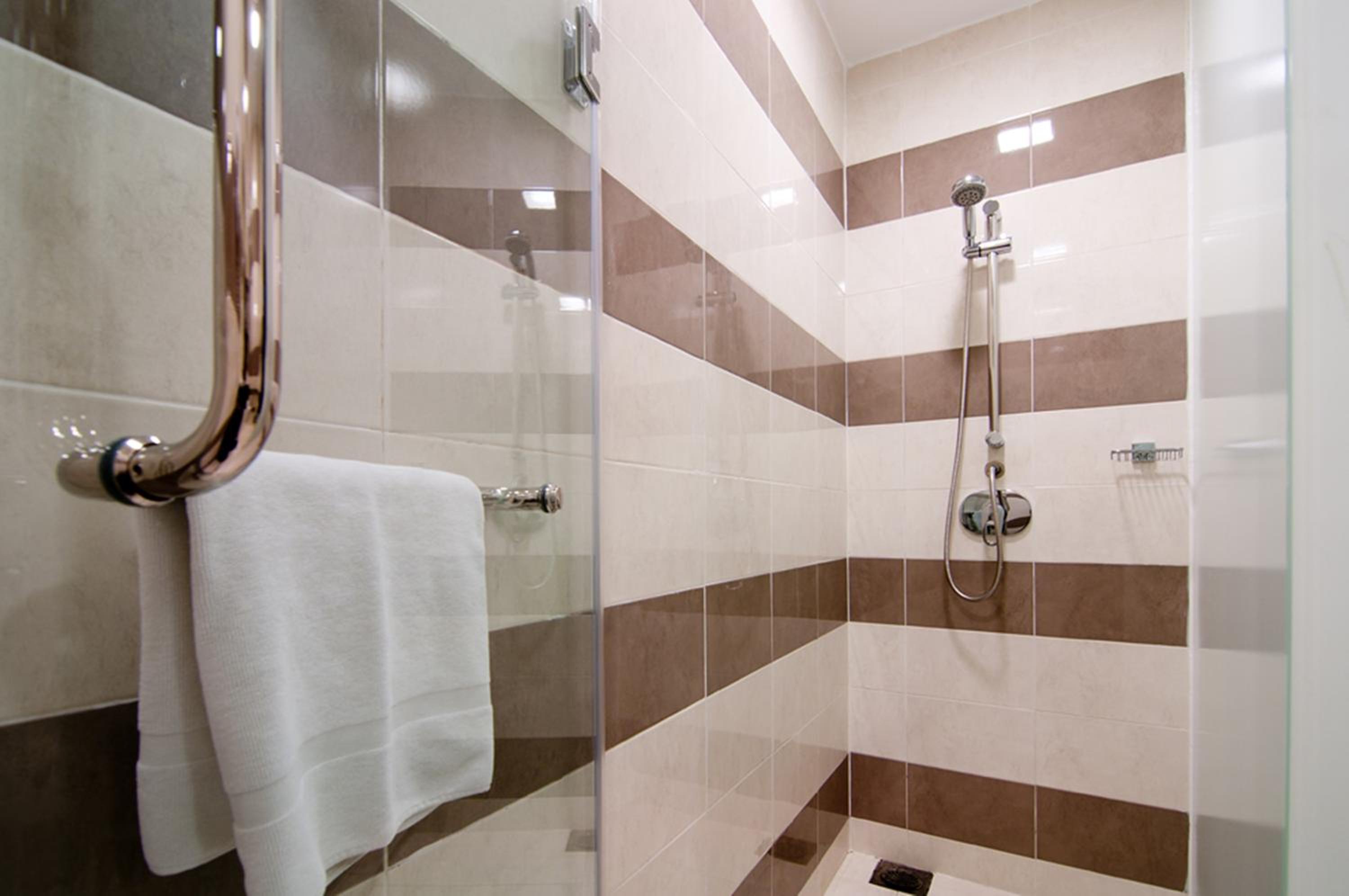 Club One-Bedroom Suite