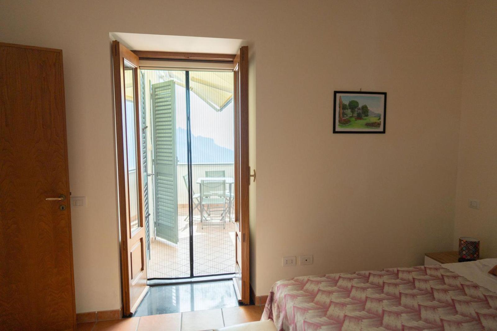 Two-Bedroom House photo 3