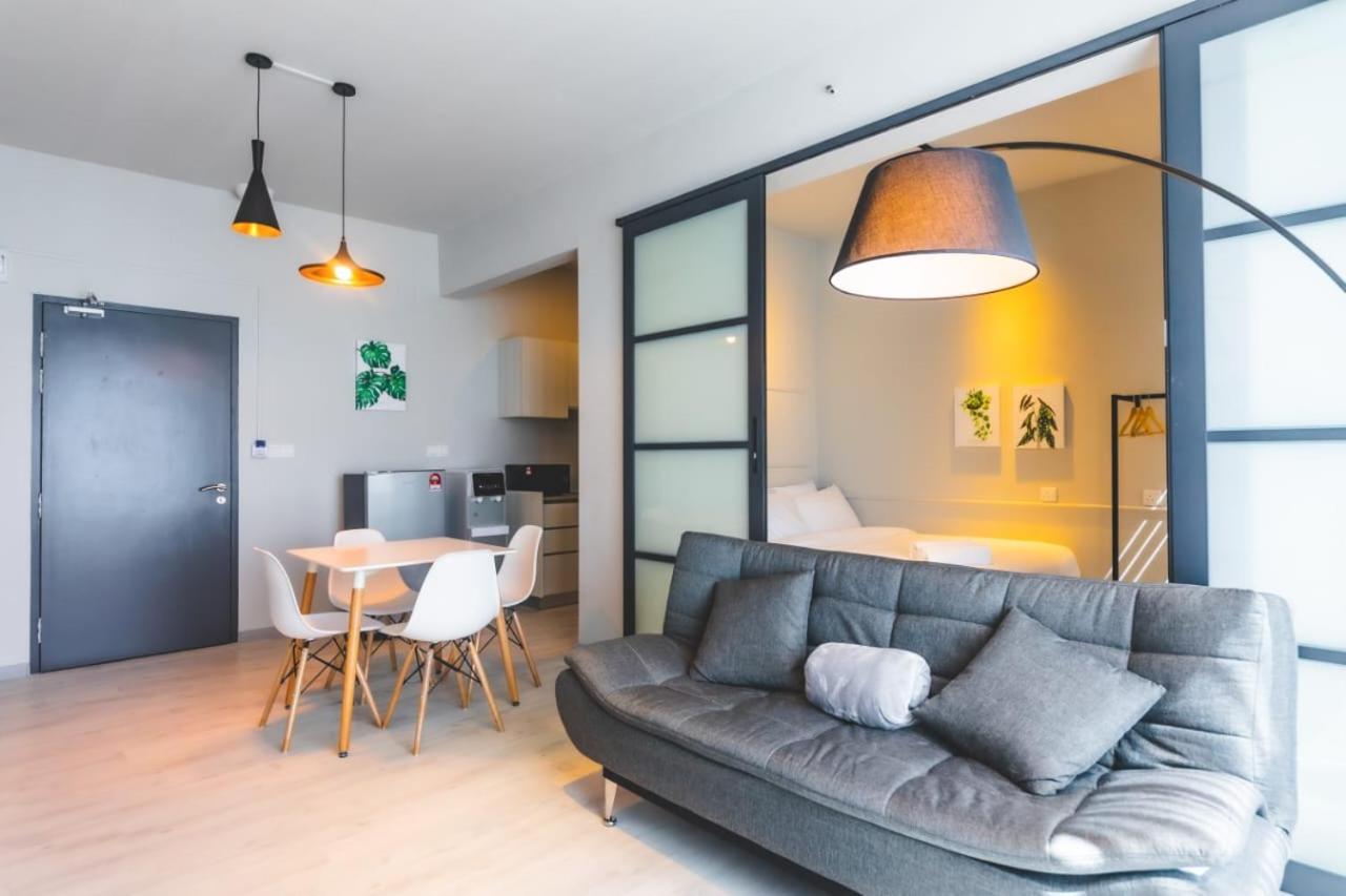 Two-Bedroom Apartment - Photo 6