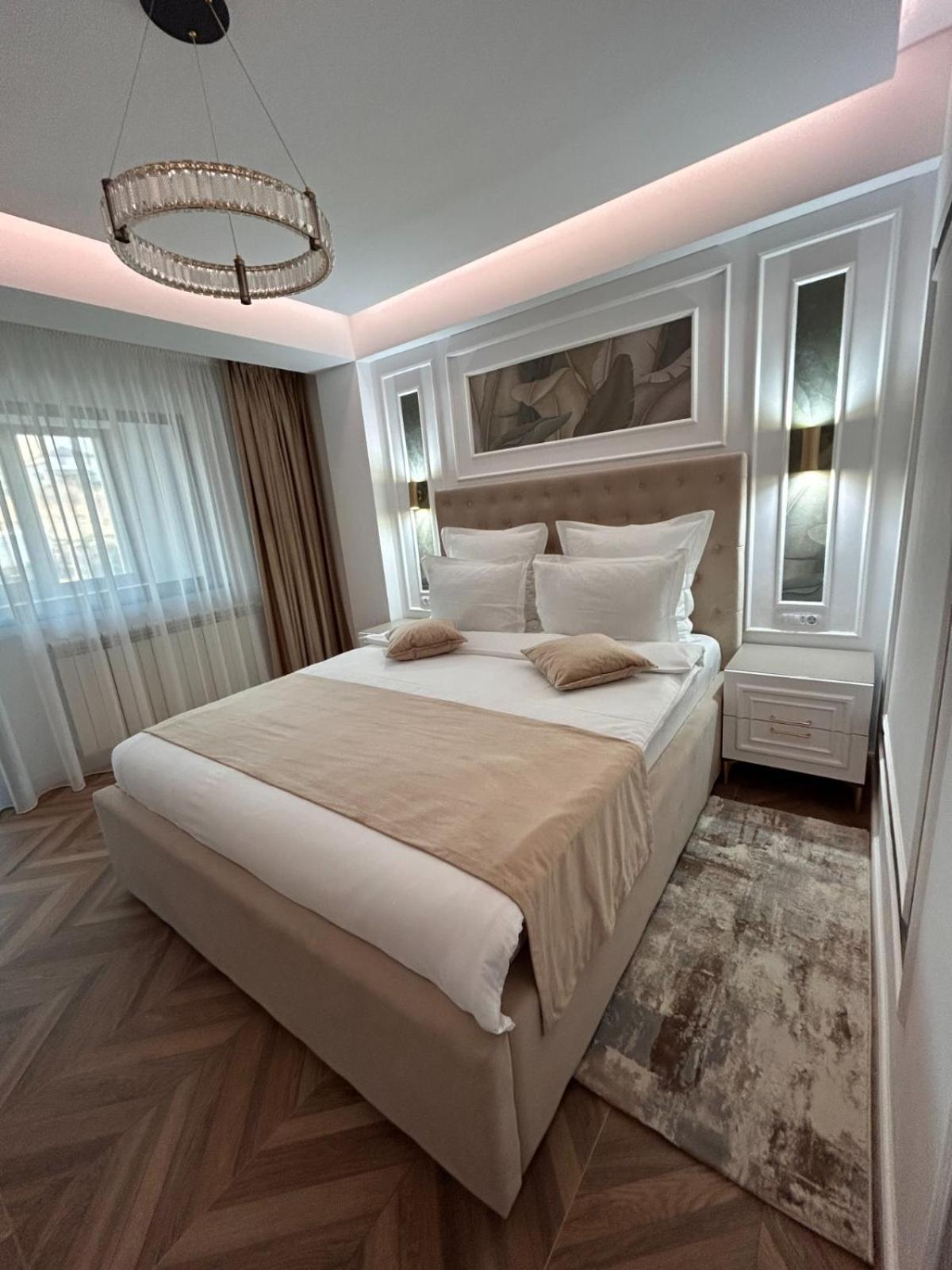 One-Bedroom Apartment with Balcony