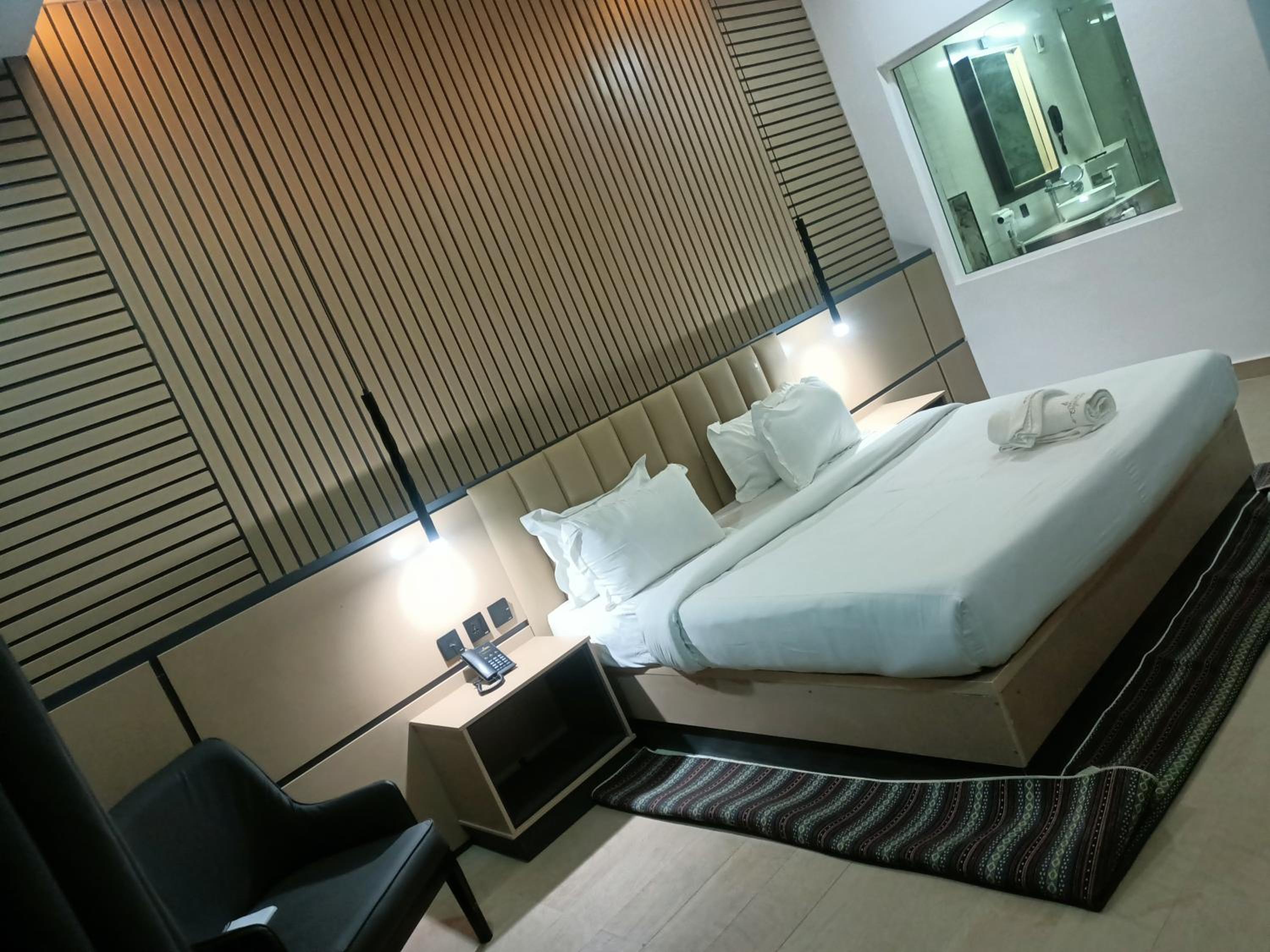 Single Room photo 3