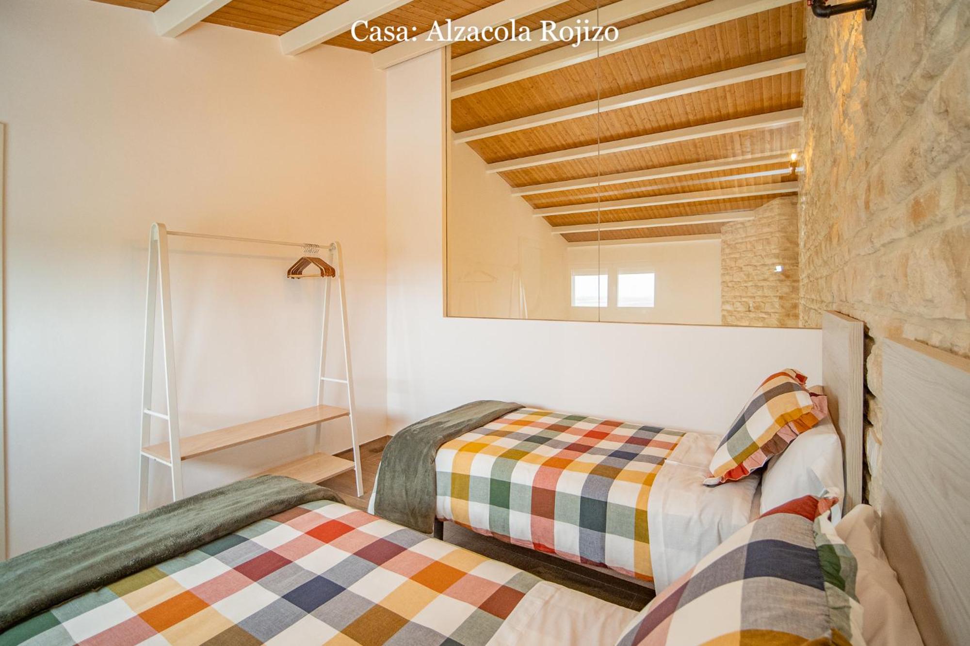 Four-Bedroom House photo 3
