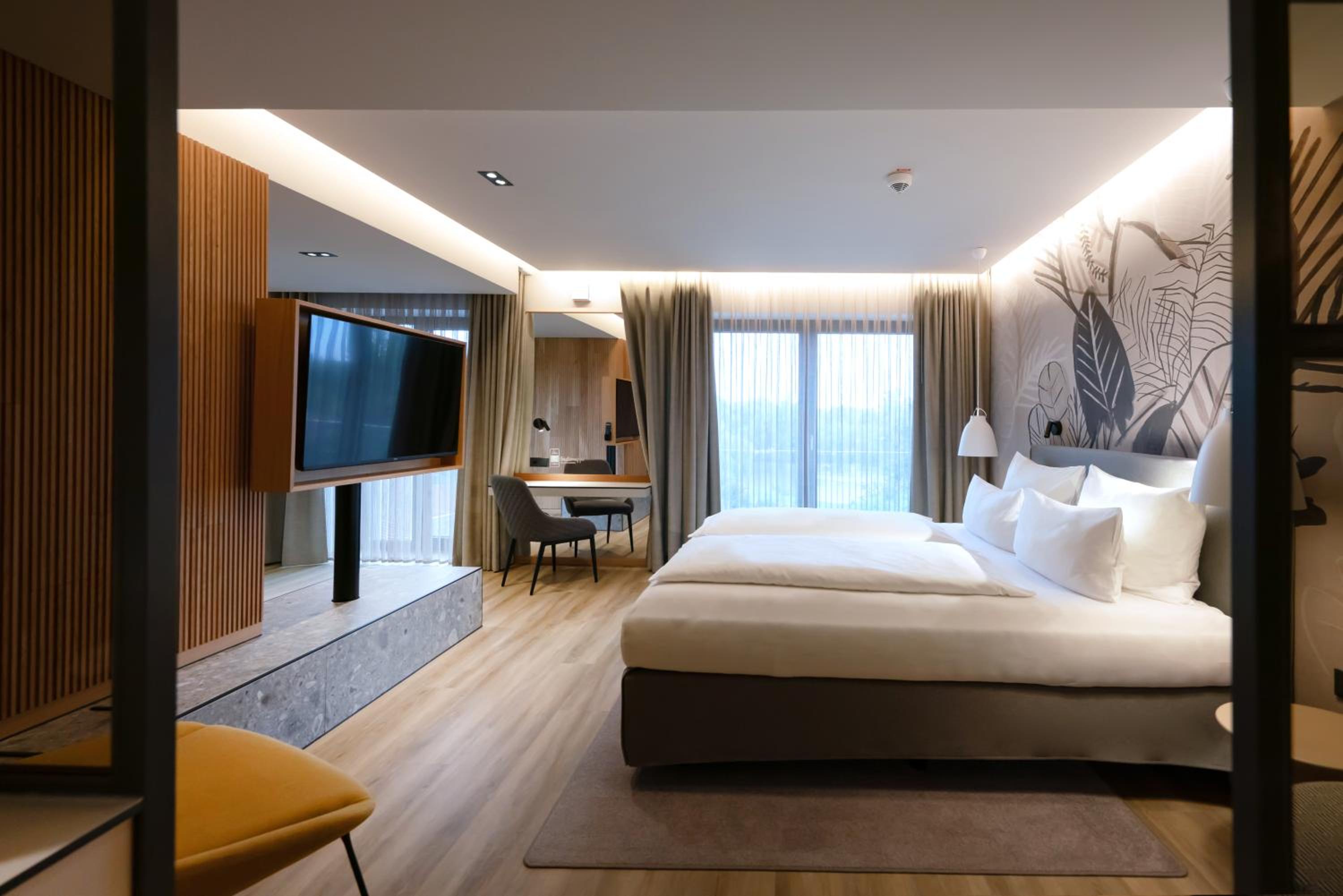 Suite with Garden View photo 3