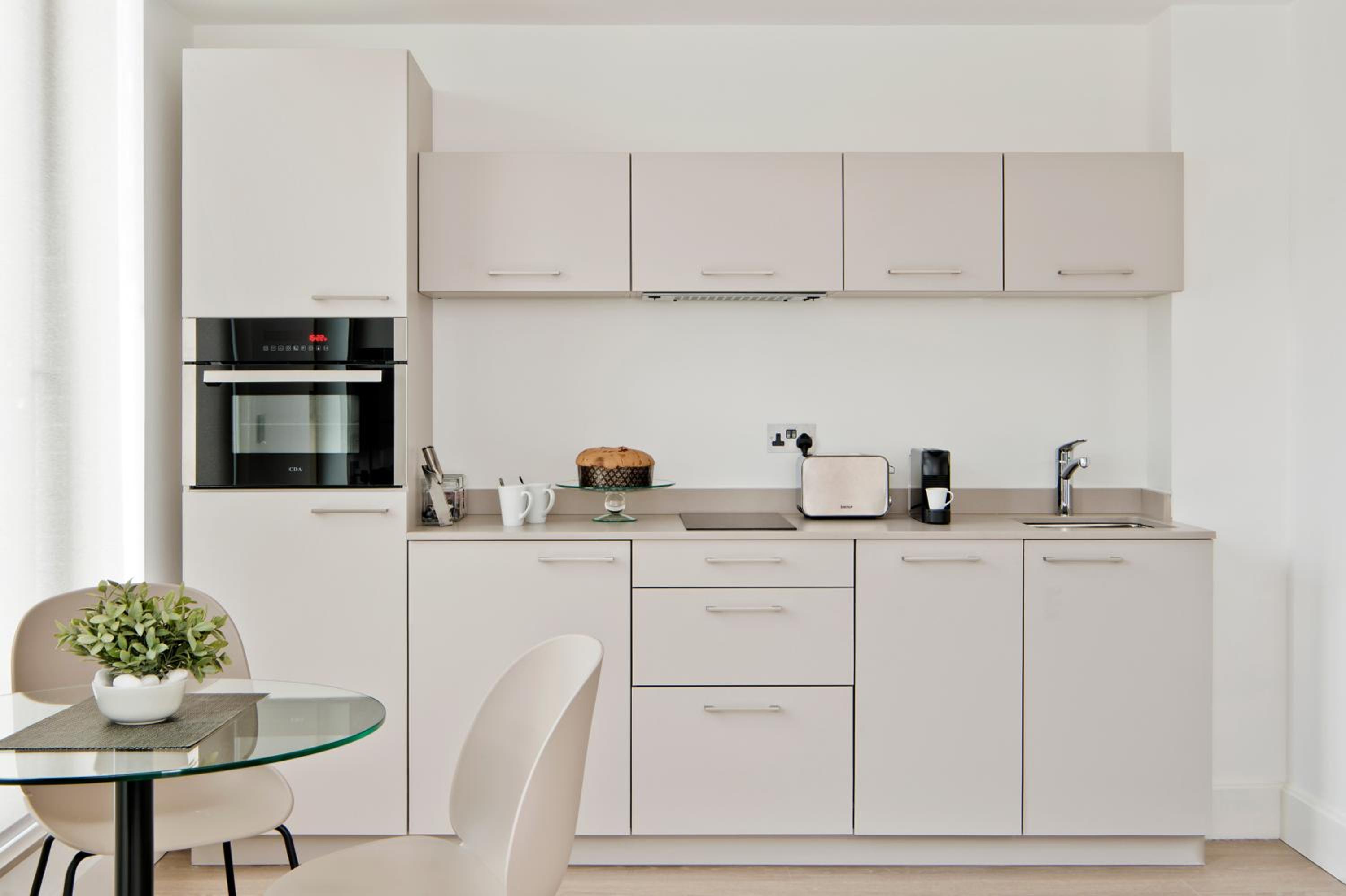 Studio Suite - Photo 3