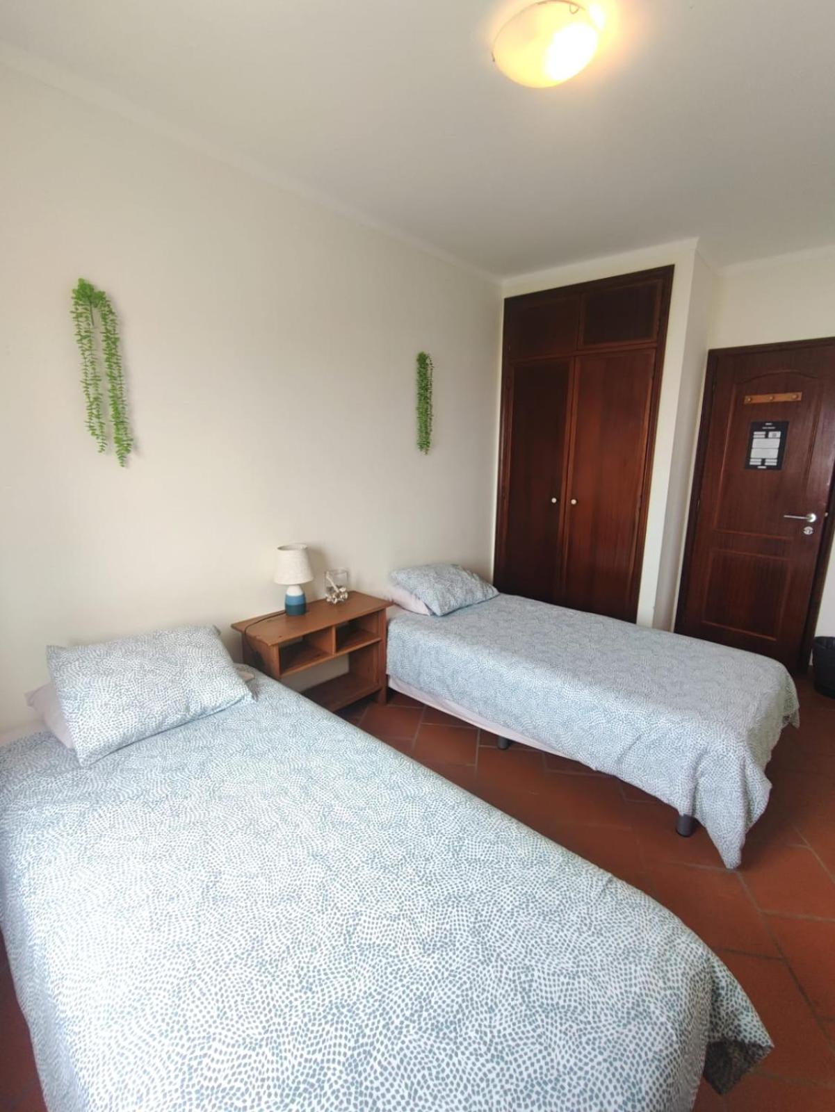 Twin Room with Shared Bathroom photo 2