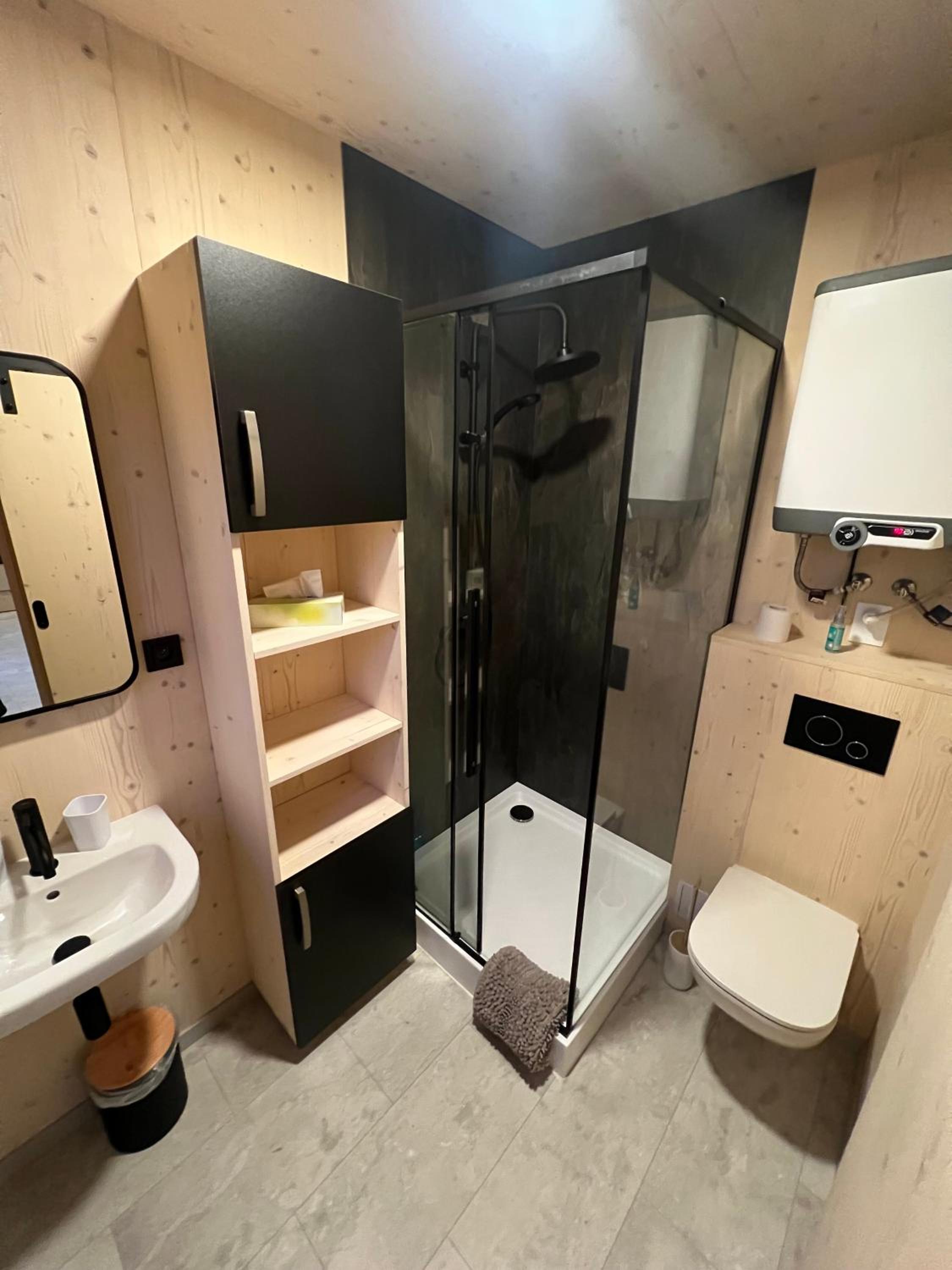One-Bedroom House photo 2