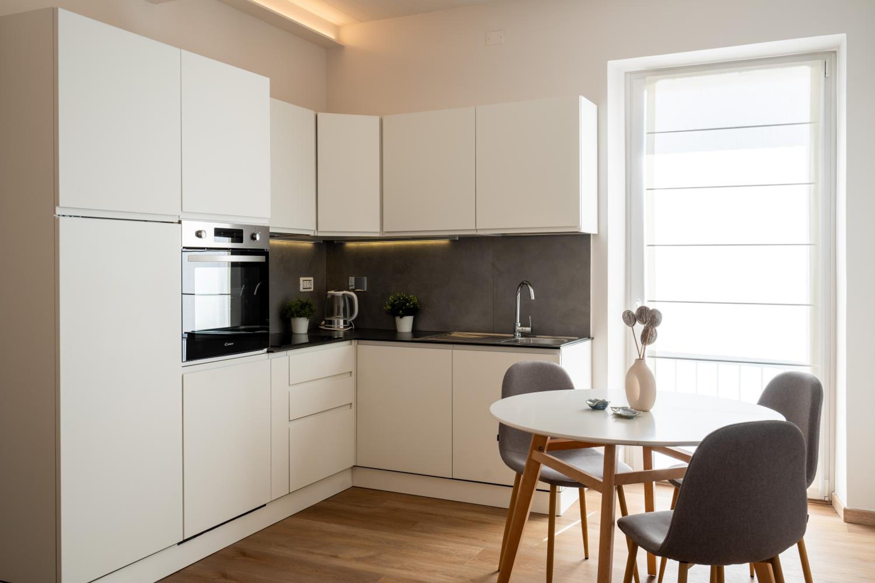 Apartment with Sea View photo 2