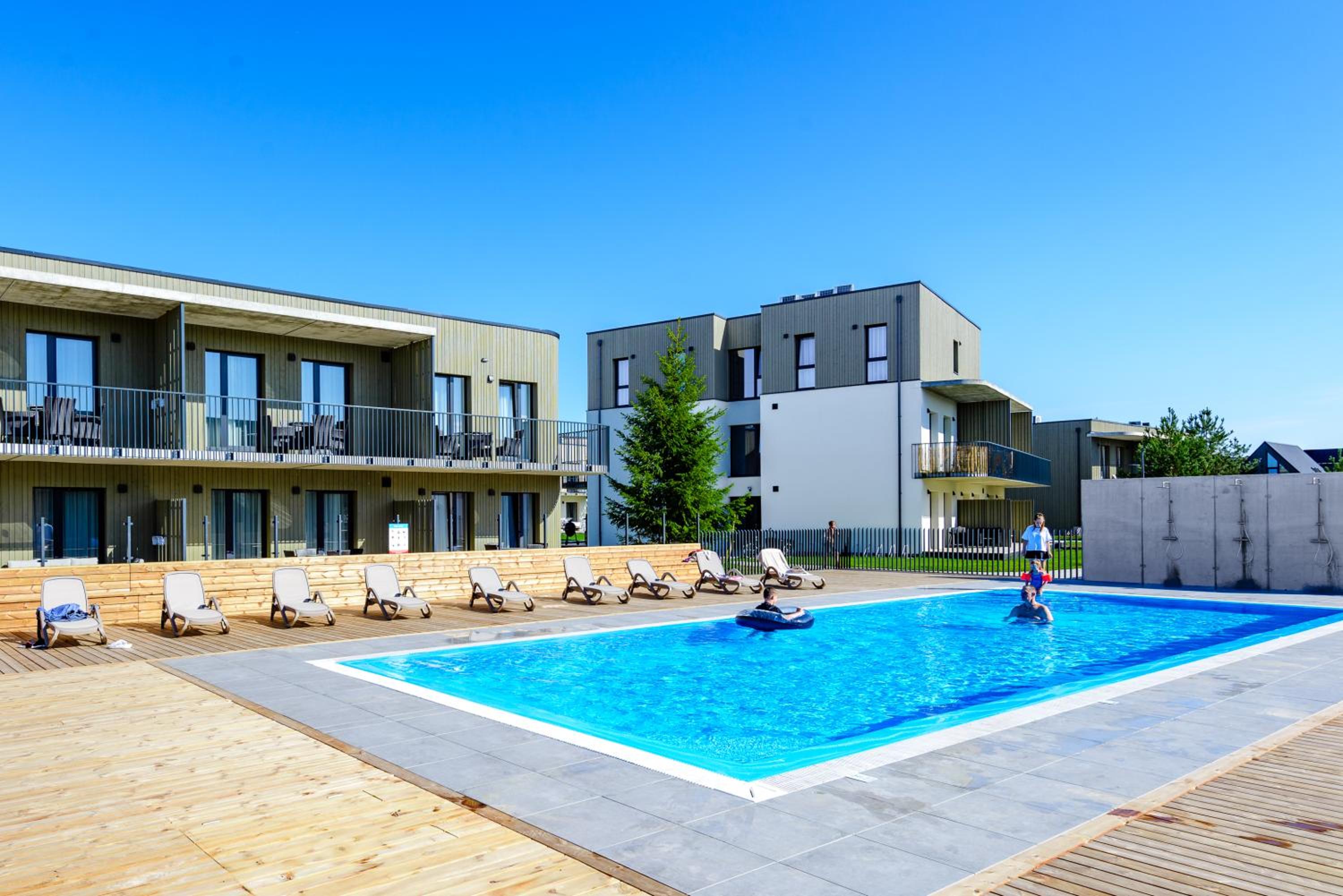 Apartment with Terrace photo 3