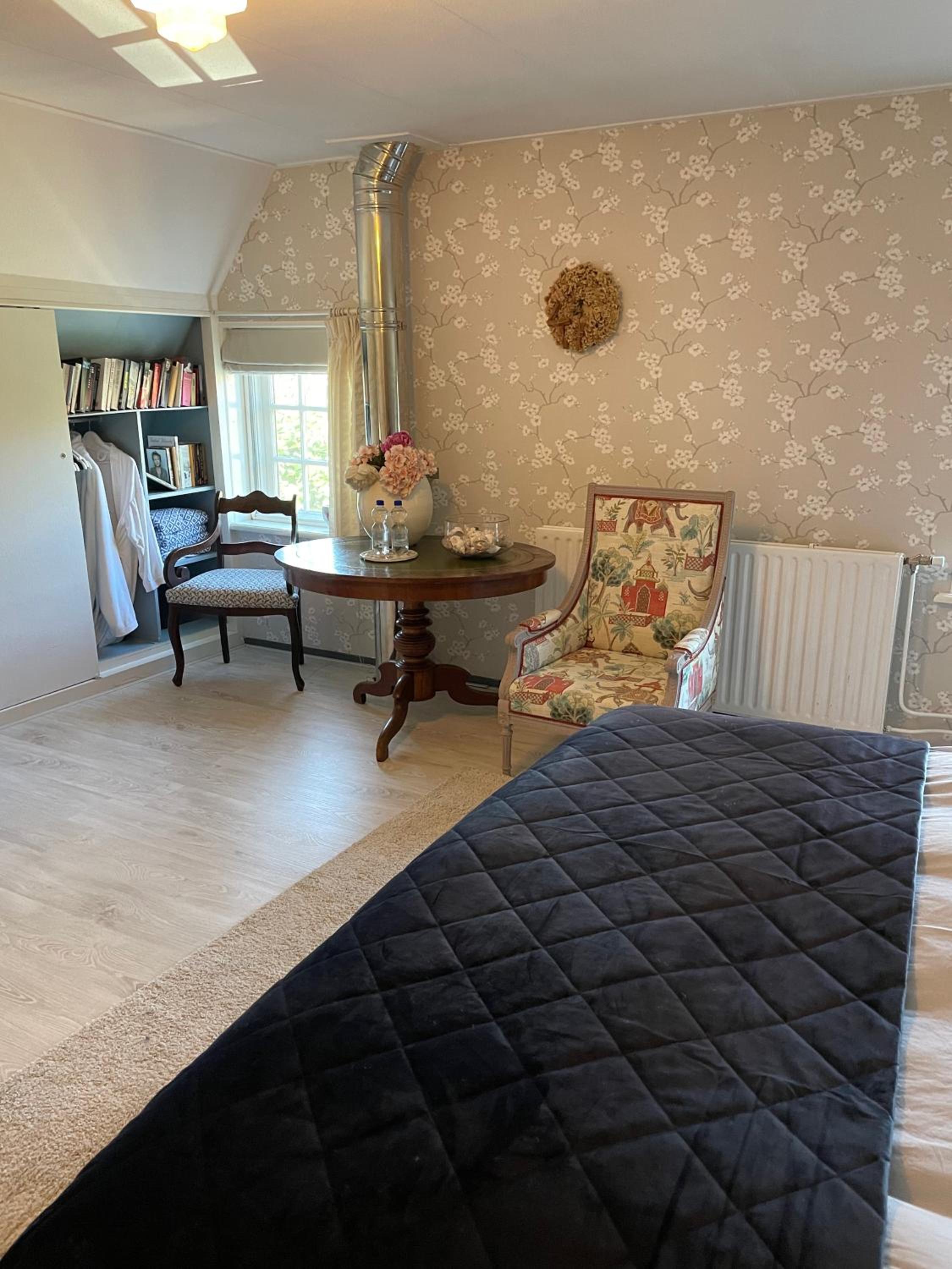 Deluxe Queen Room photo 3