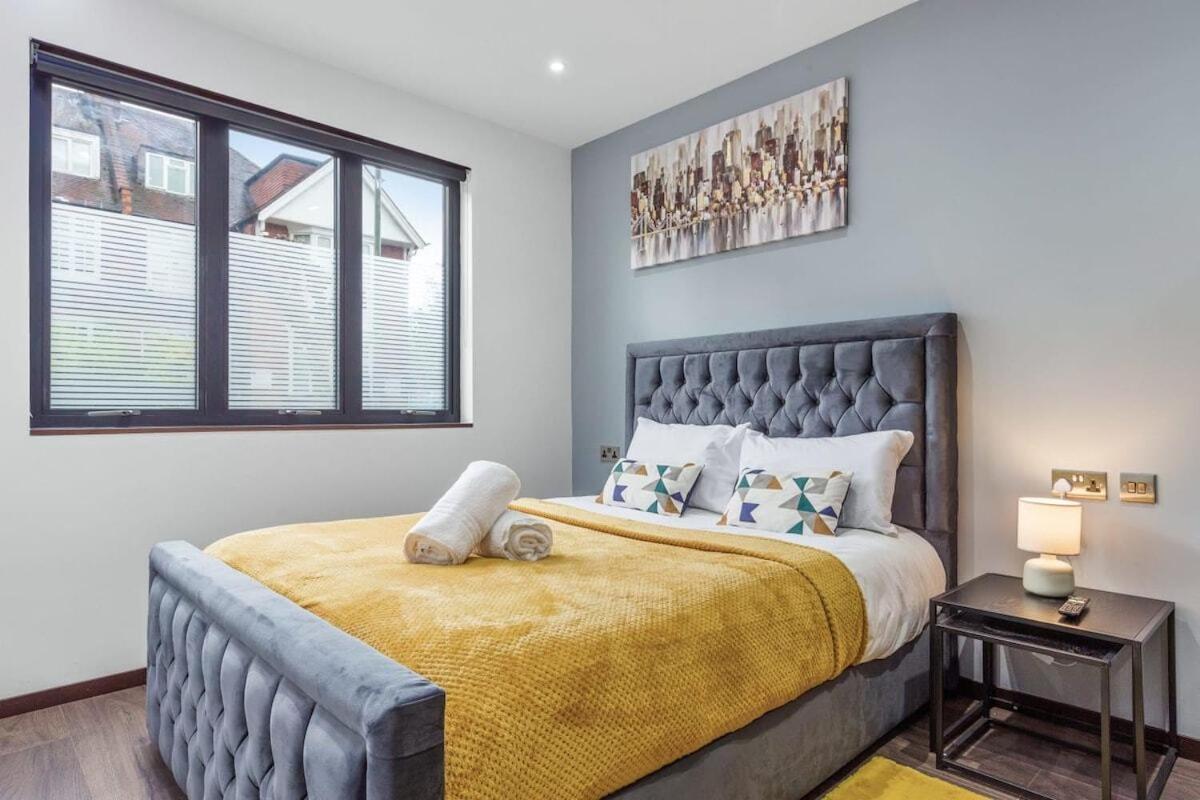 Studio Apartment photo 1