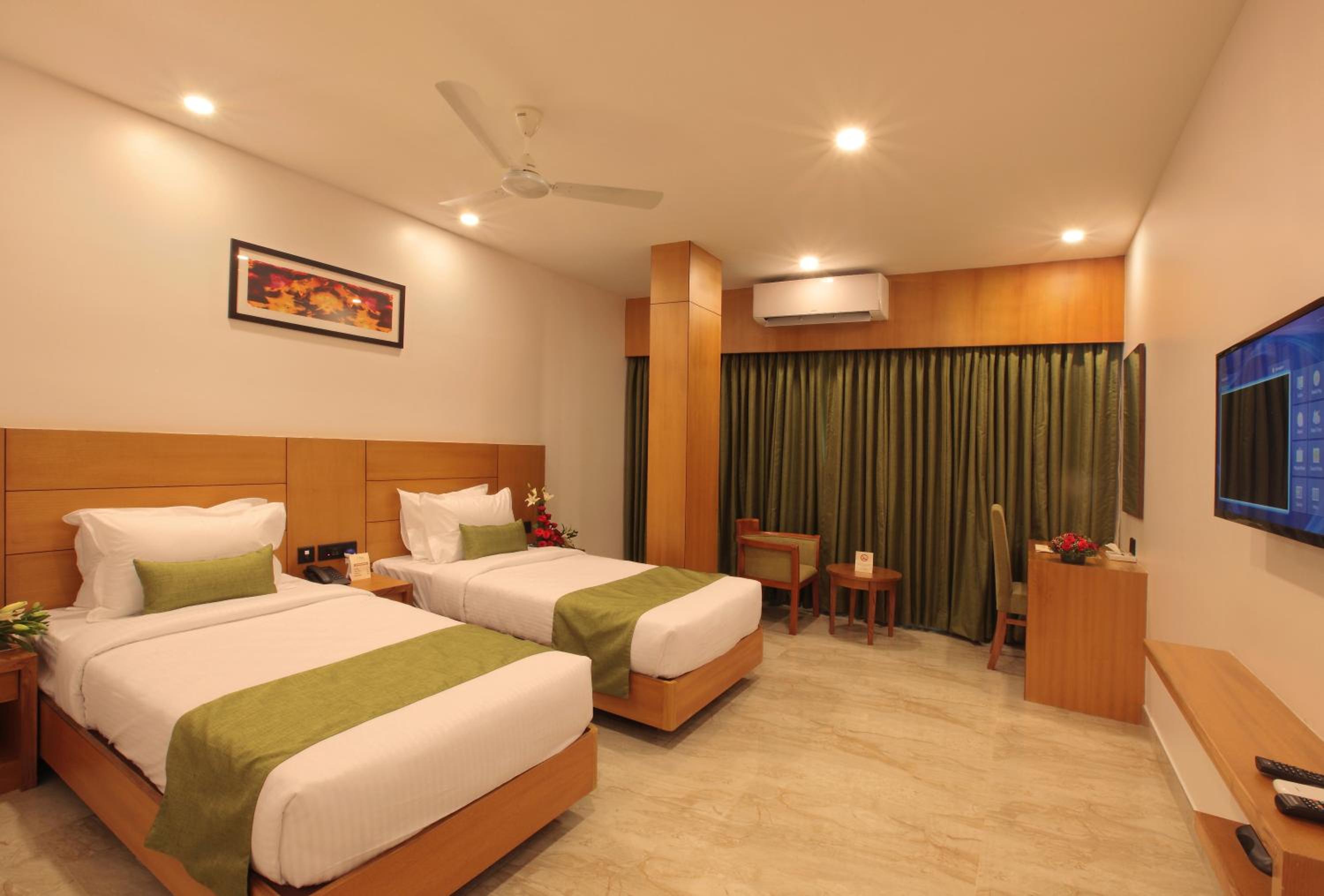 Deluxe Double Room - Photo 1