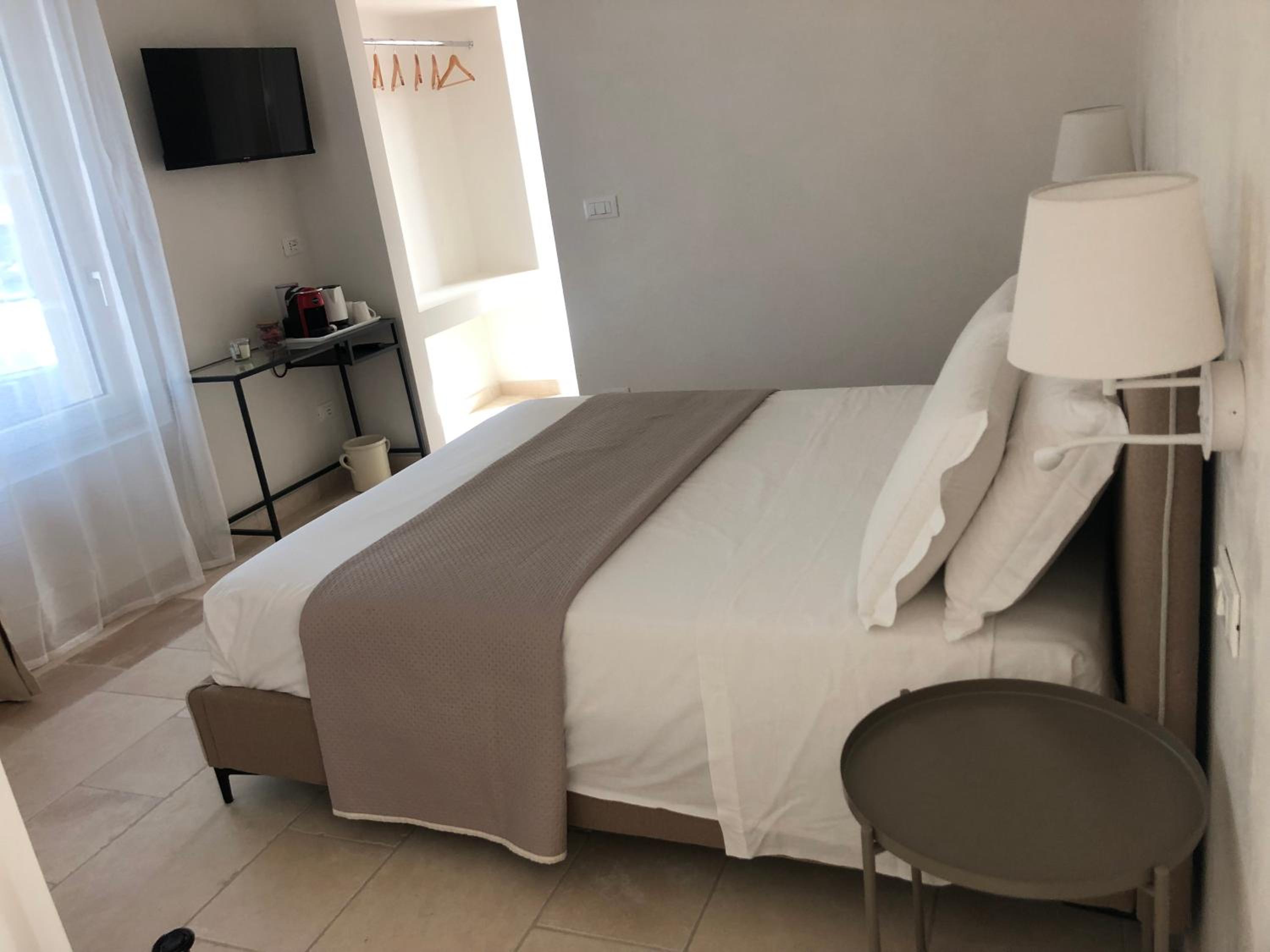 Double Room with Pool View photo 1