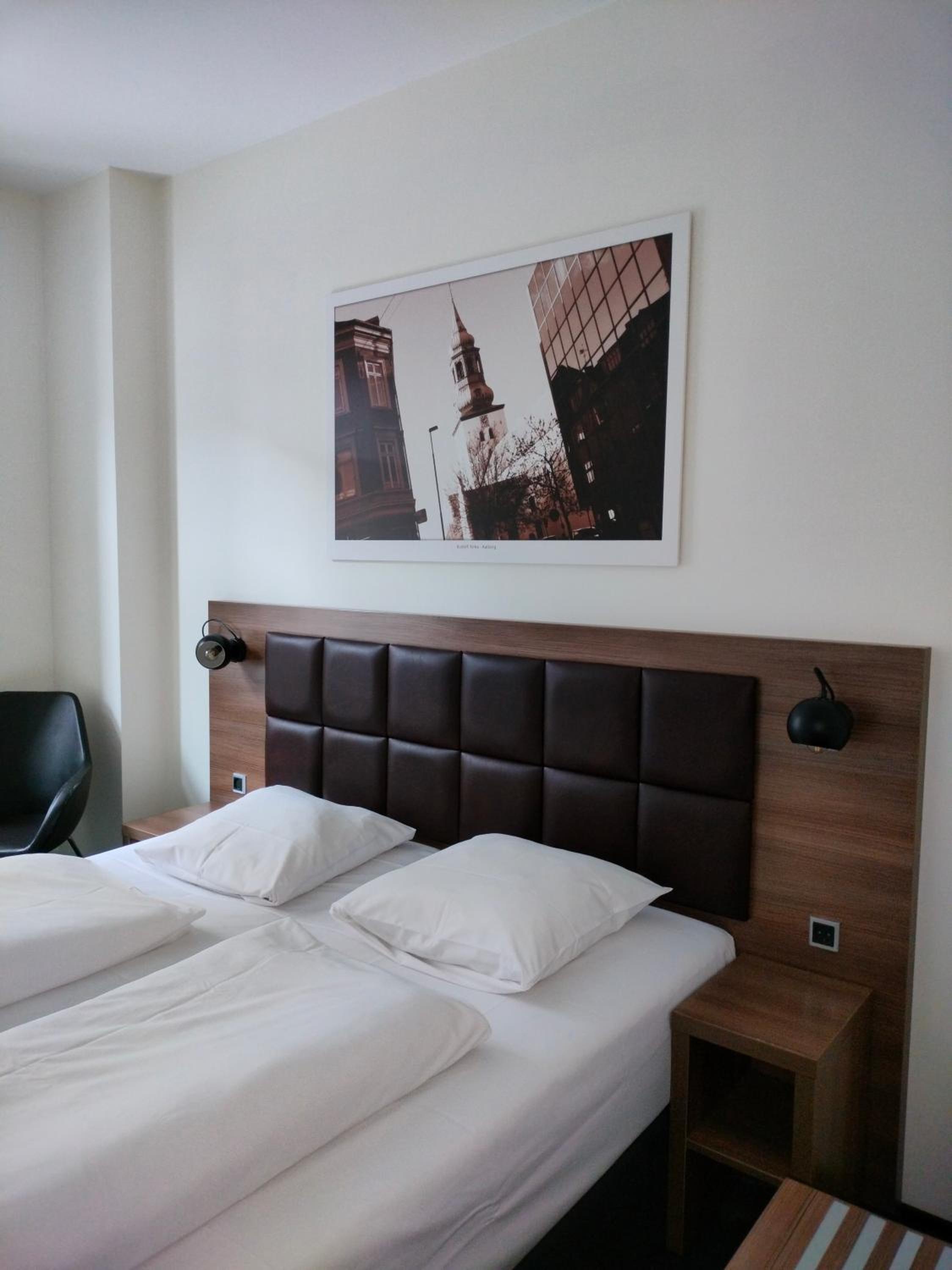Premium Double Room photo 3